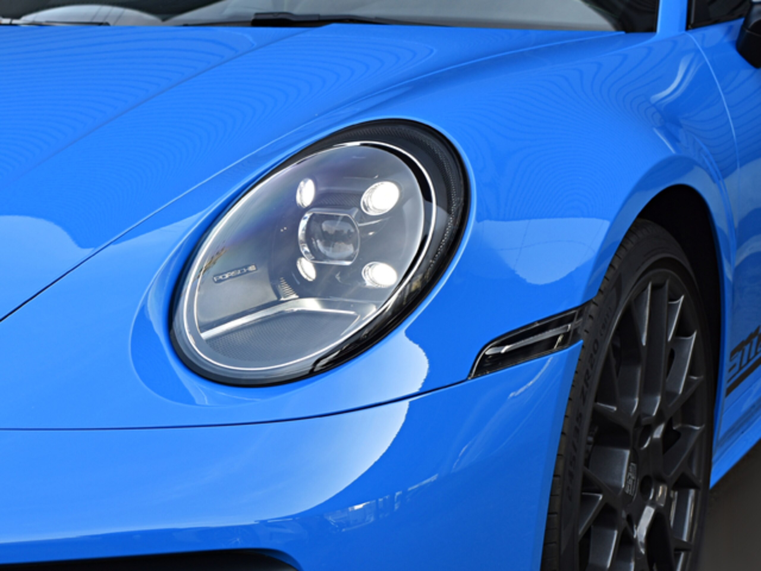 2023 Porsche 911 Carrera T — Photo 14 / 16