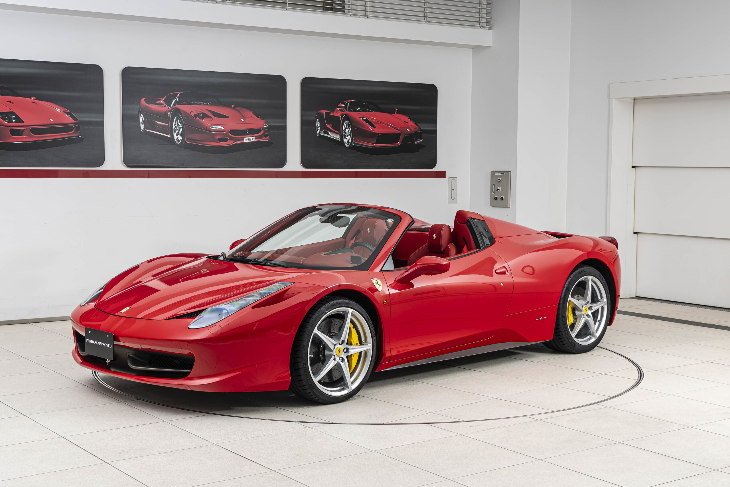 2015 Ferrari 458 Spider — Photo 12 / 29