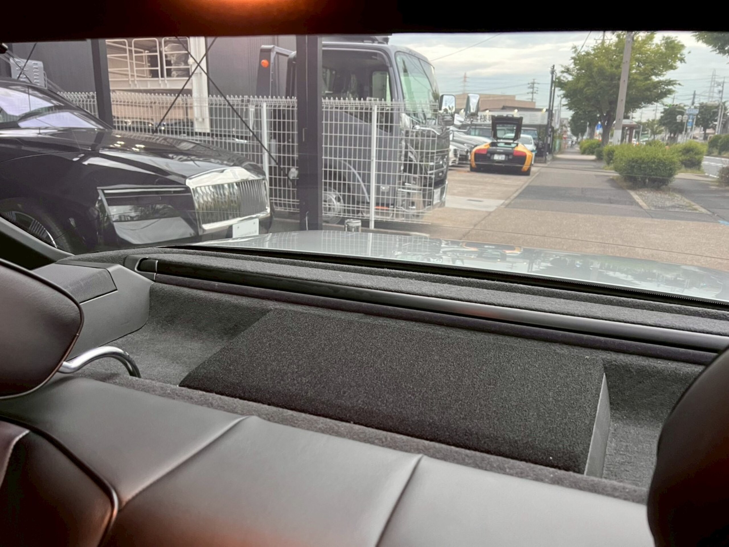 1995 Mercedes Benz E60 AMG — Photo 57 / 74