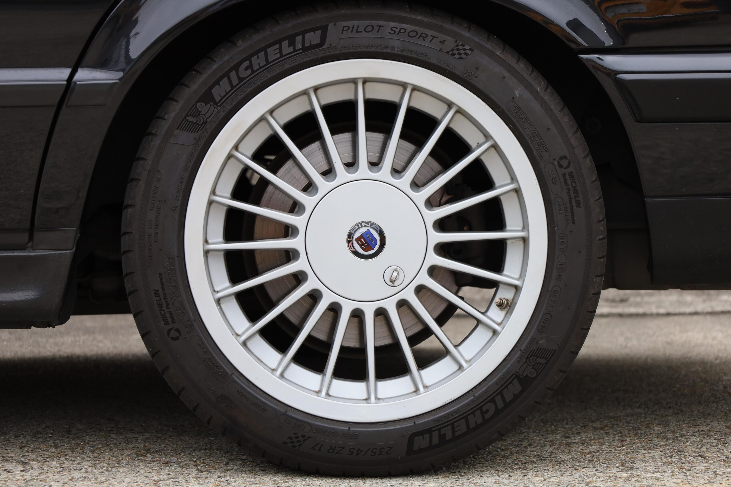 1994 BMW Alpina B10 3.0 — Photo 22 / 32