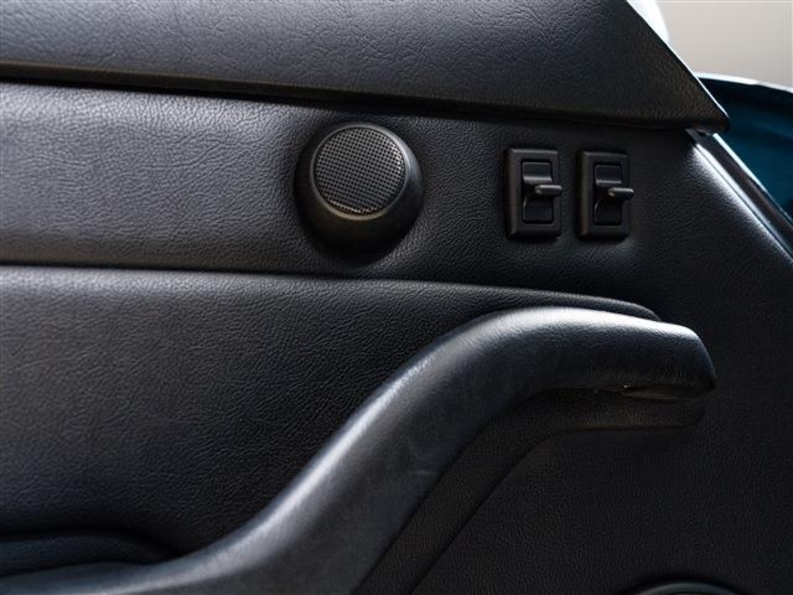 1996 Porsche 911 Carrera — Photo 9 / 12
