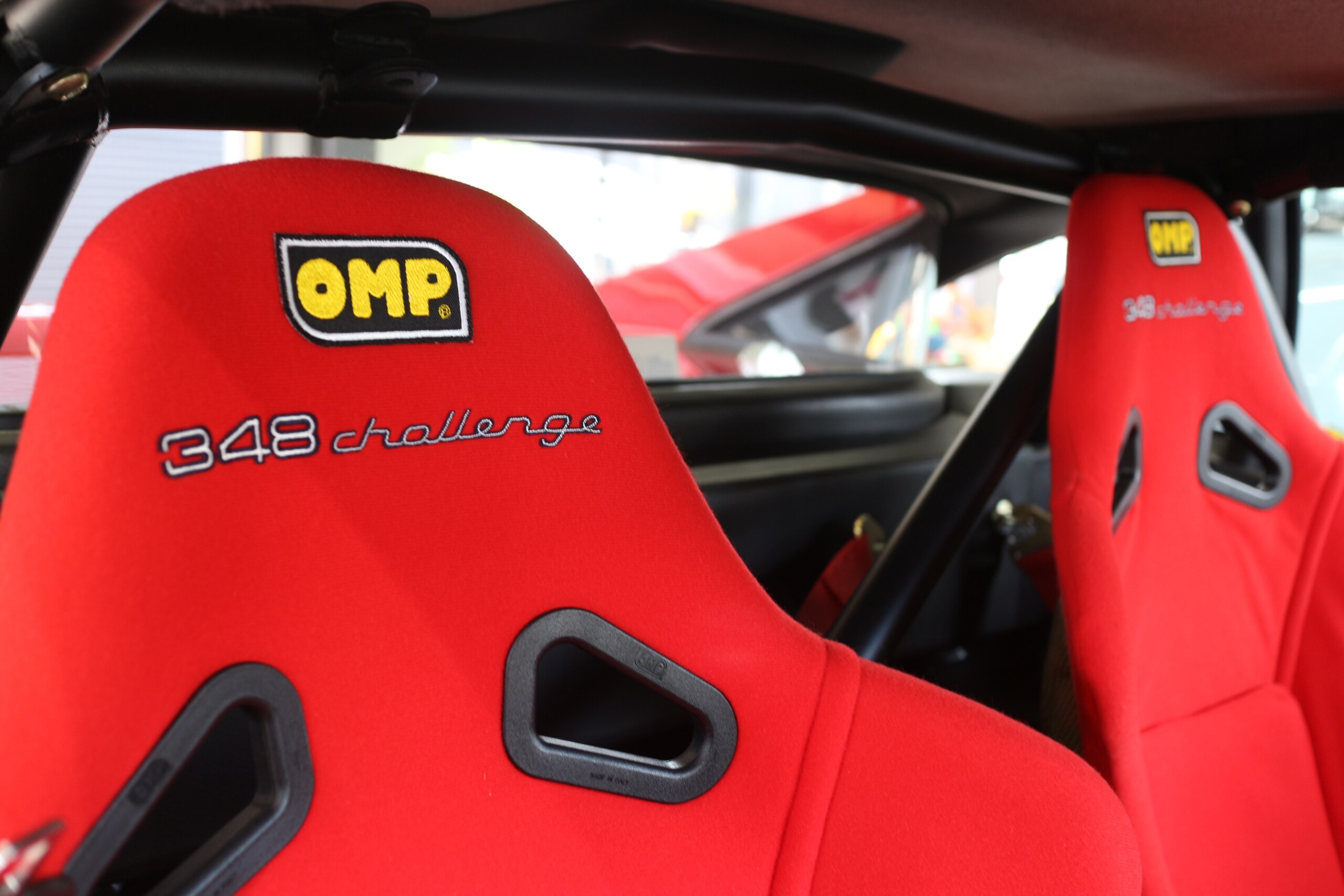 1993 Ferrari 348GTB Challenge — Photo 9 / 13