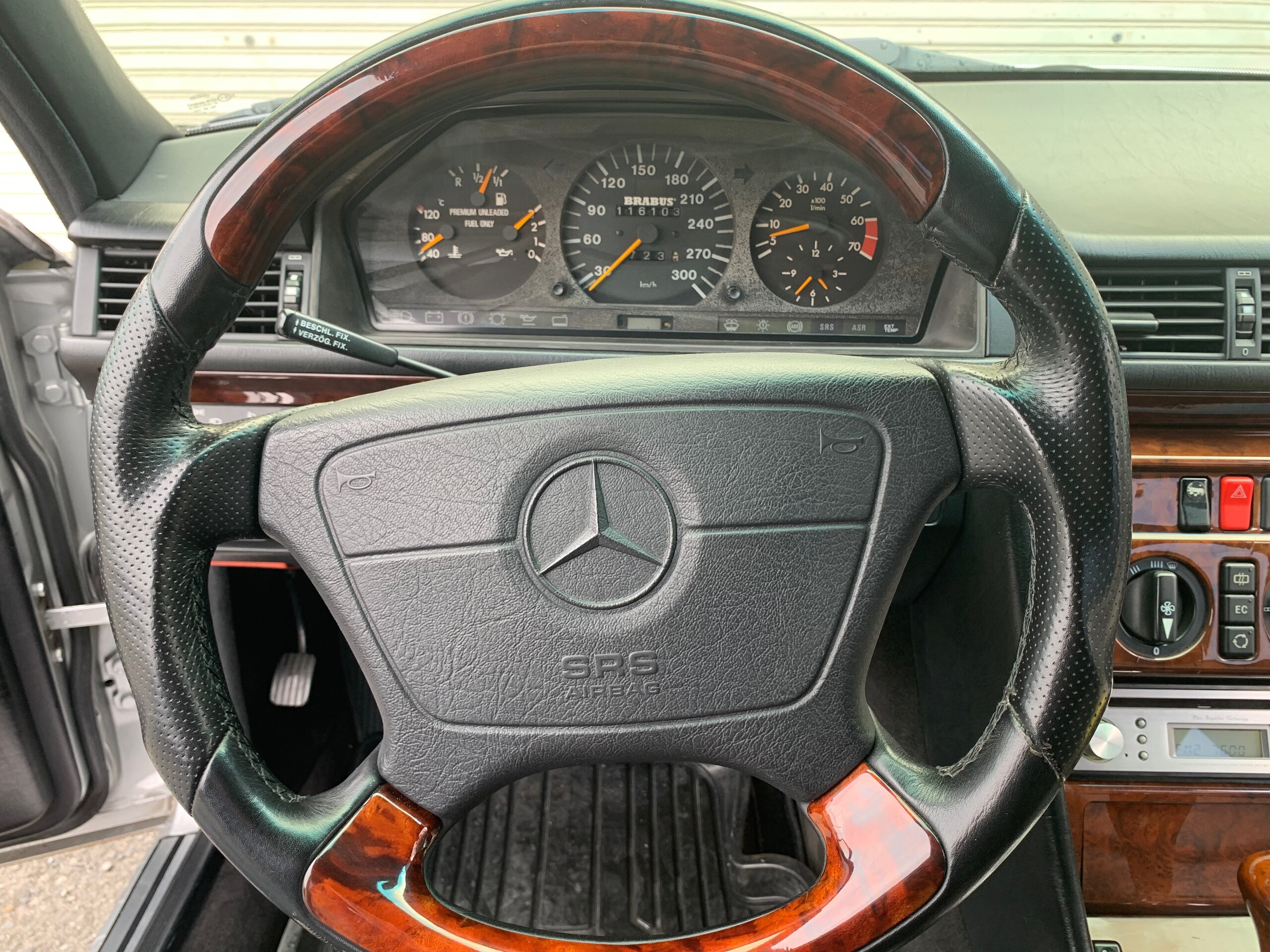 1992 Brabus E60 — Photo 11 / 22