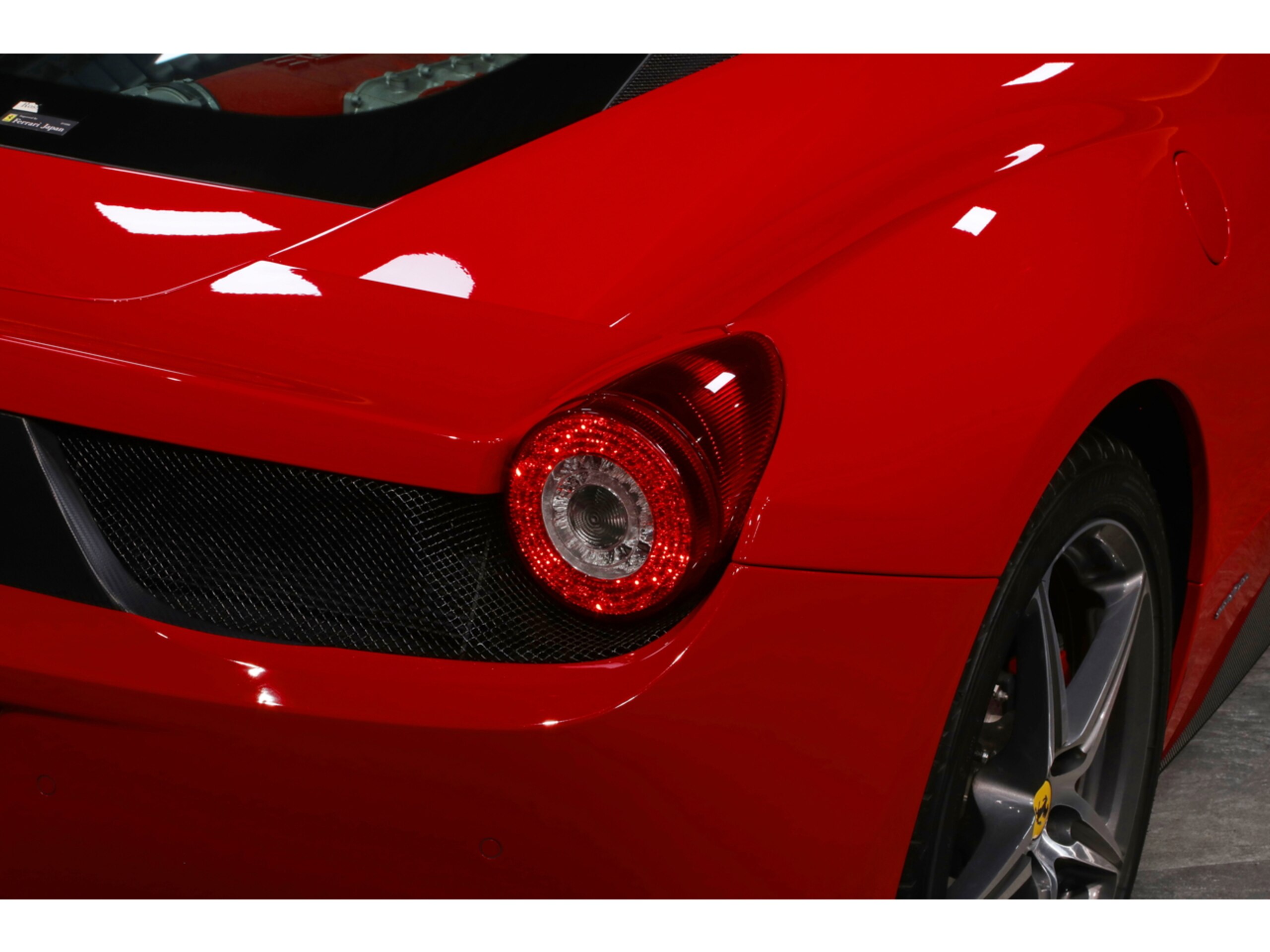 2010 Ferrari 458 Italia F1 DCT — Photo 23 / 40