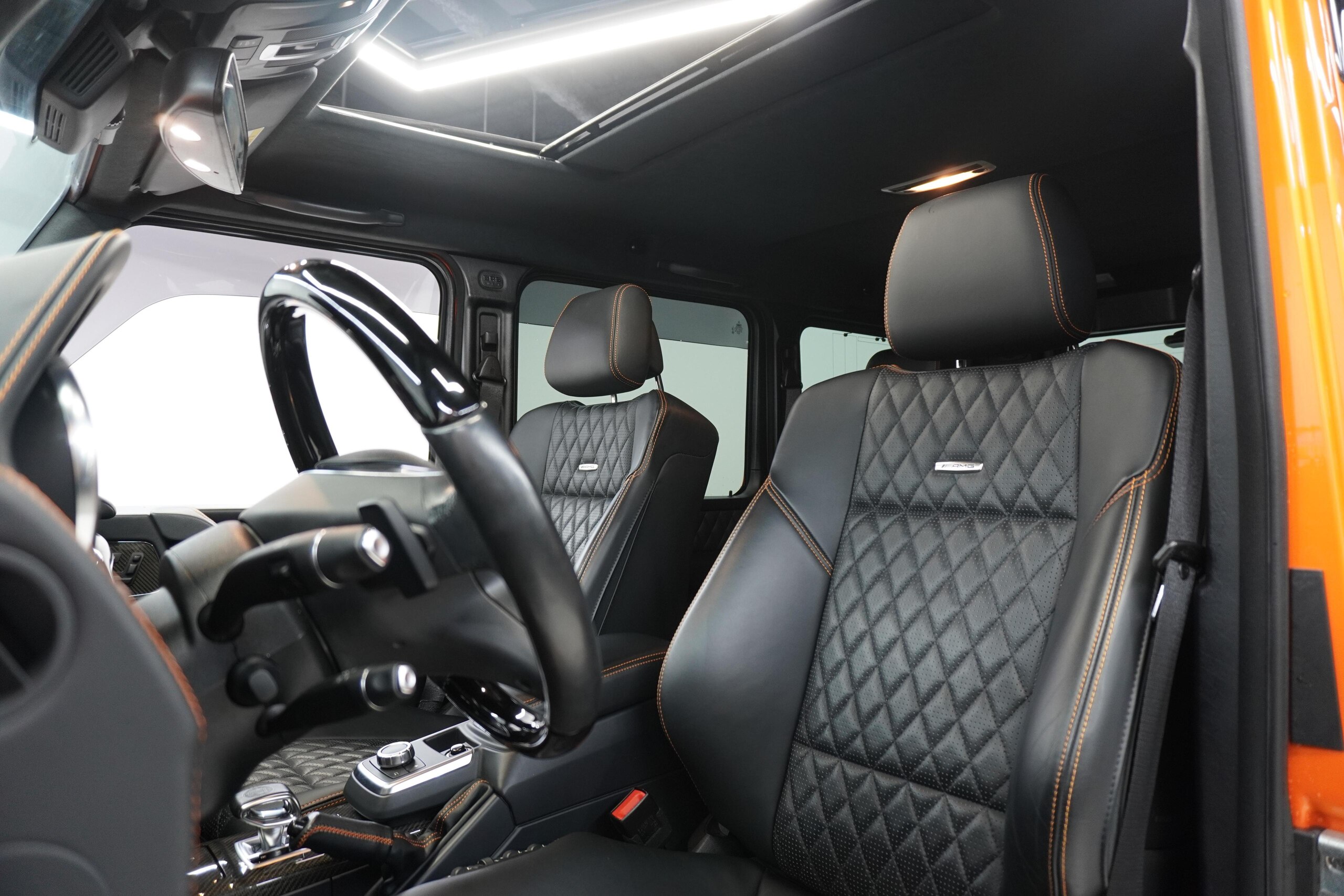 2015 Mercedes Benz G63 AMG — Photo 9 / 23