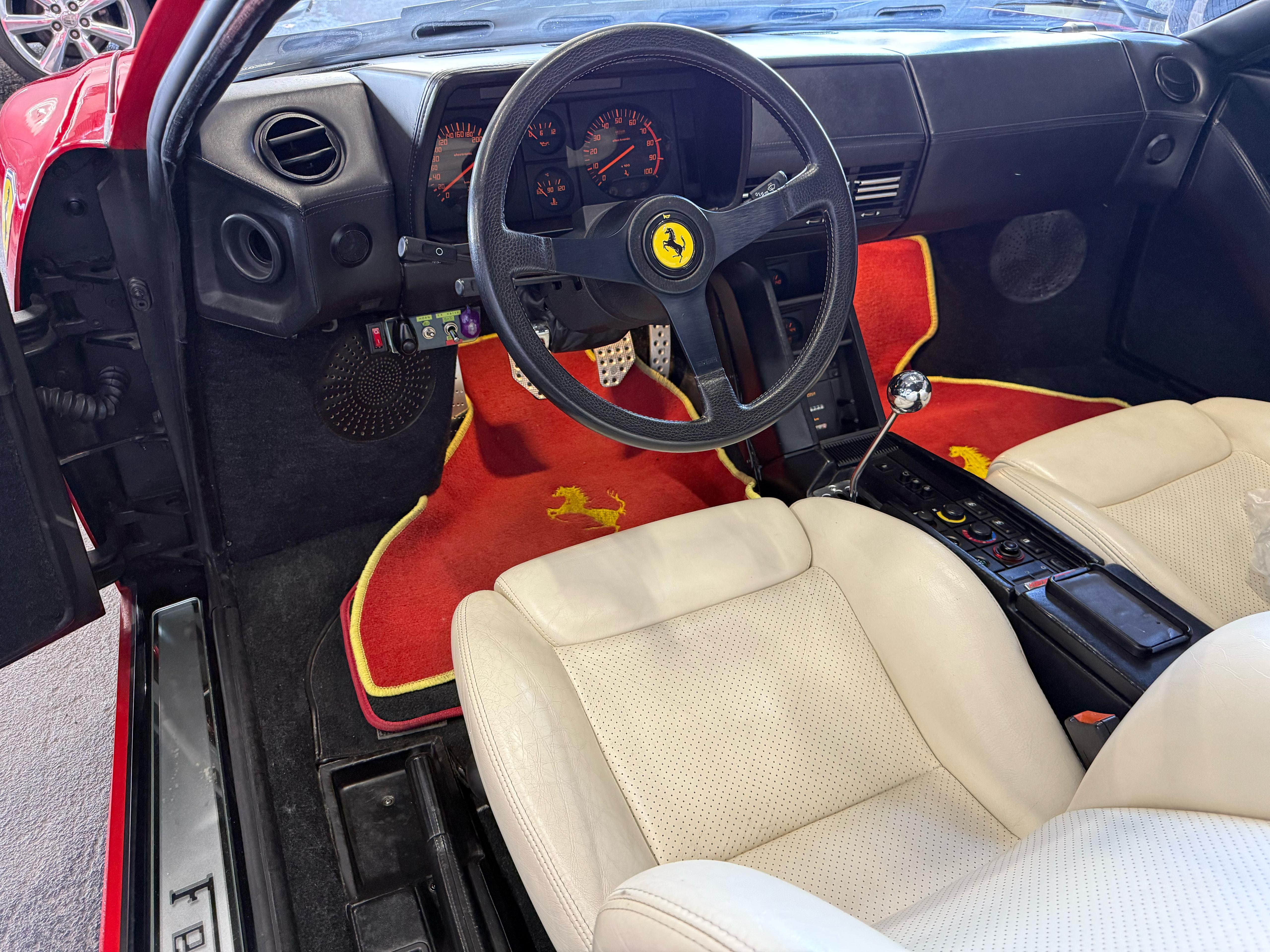 1987 Ferrari Testarossa — Photo 8 / 23