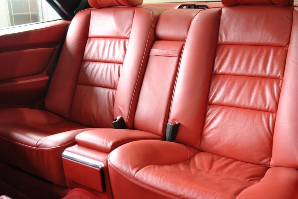 1991 Mercedes Benz 560SEC — Photo 16 / 19