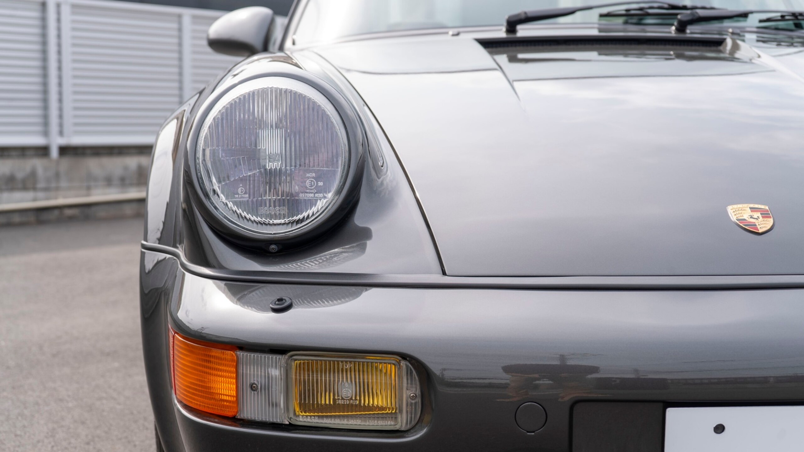 1991 Porsche 911 Turbo — Photo 7 / 26