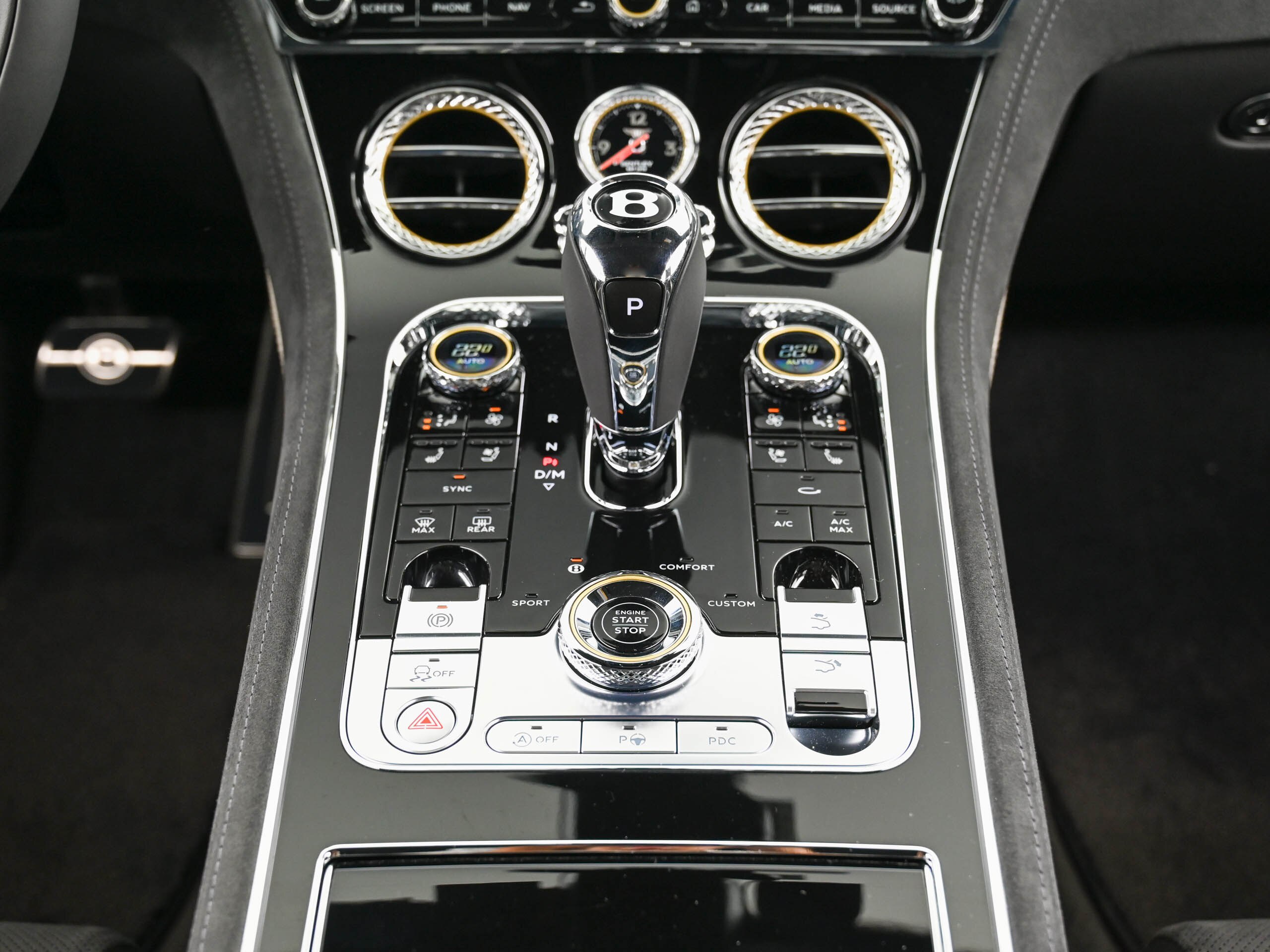 2022 Bentley Continental GT Speed — Photo 12 / 17