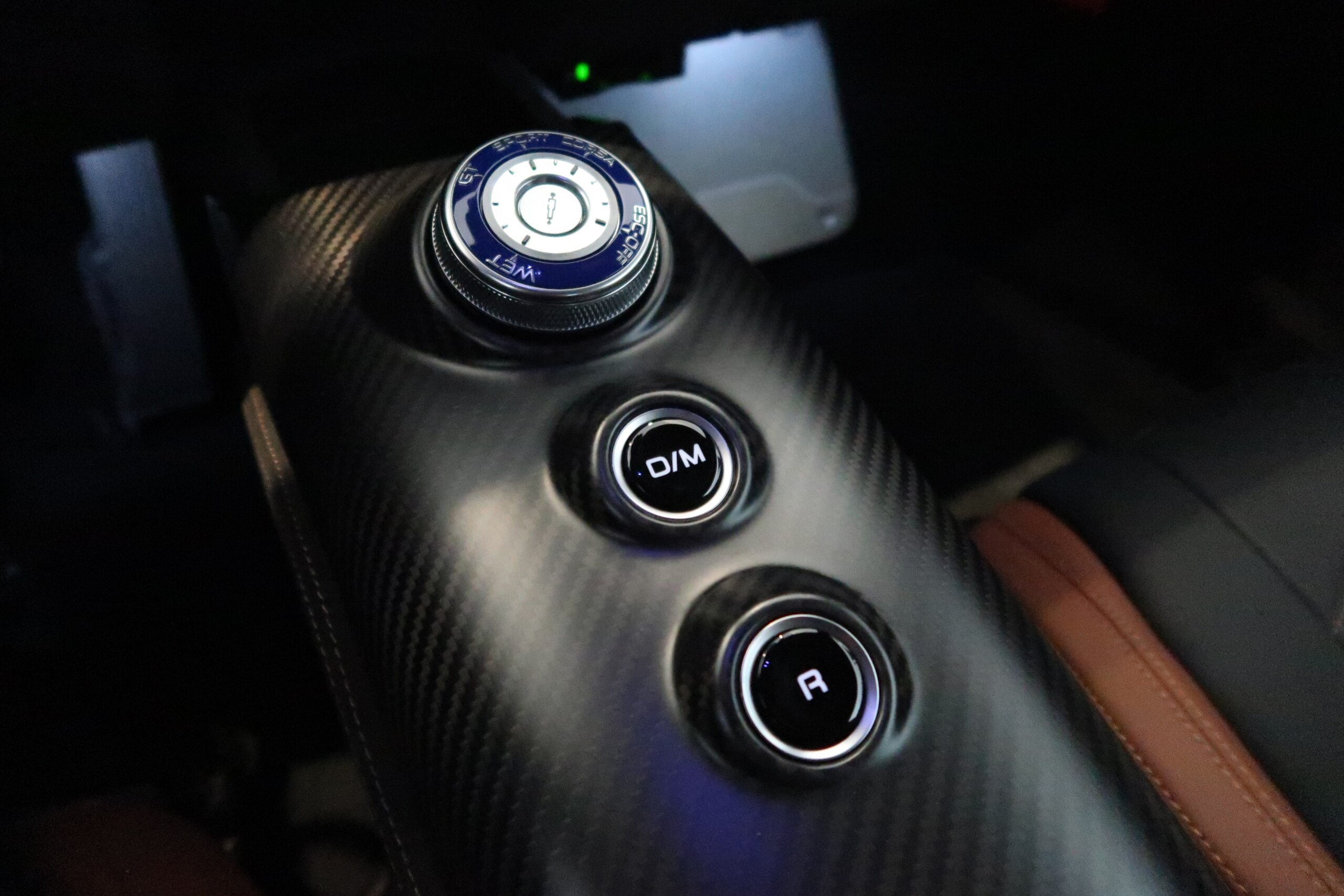 2022 Maserati MC20 — Photo 17 / 28