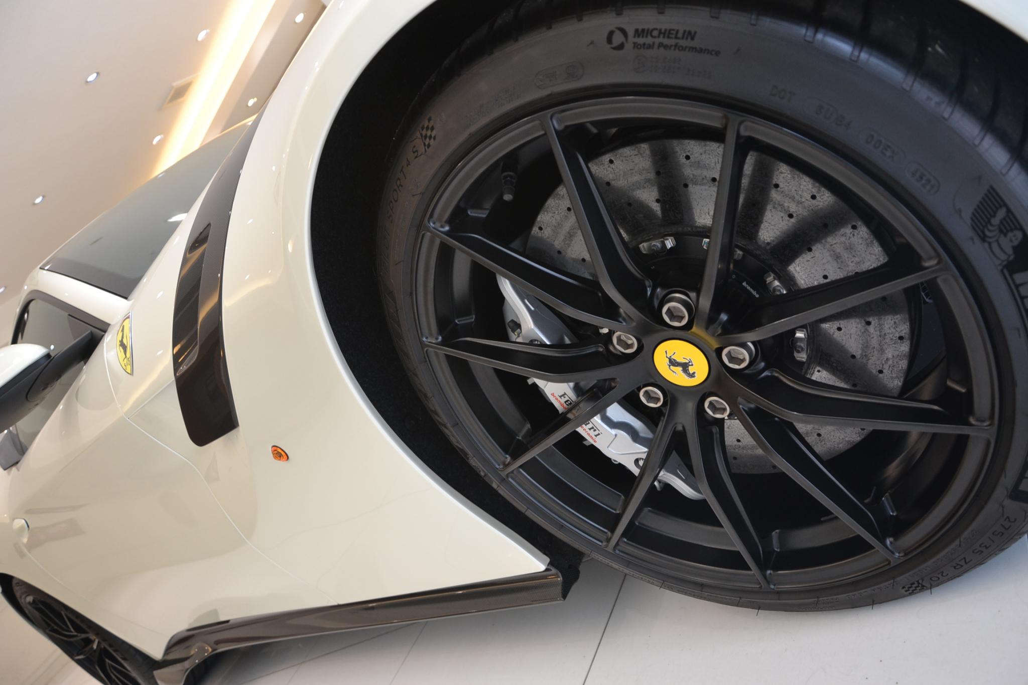 2016 Ferrari F12tdf — Photo 23 / 28