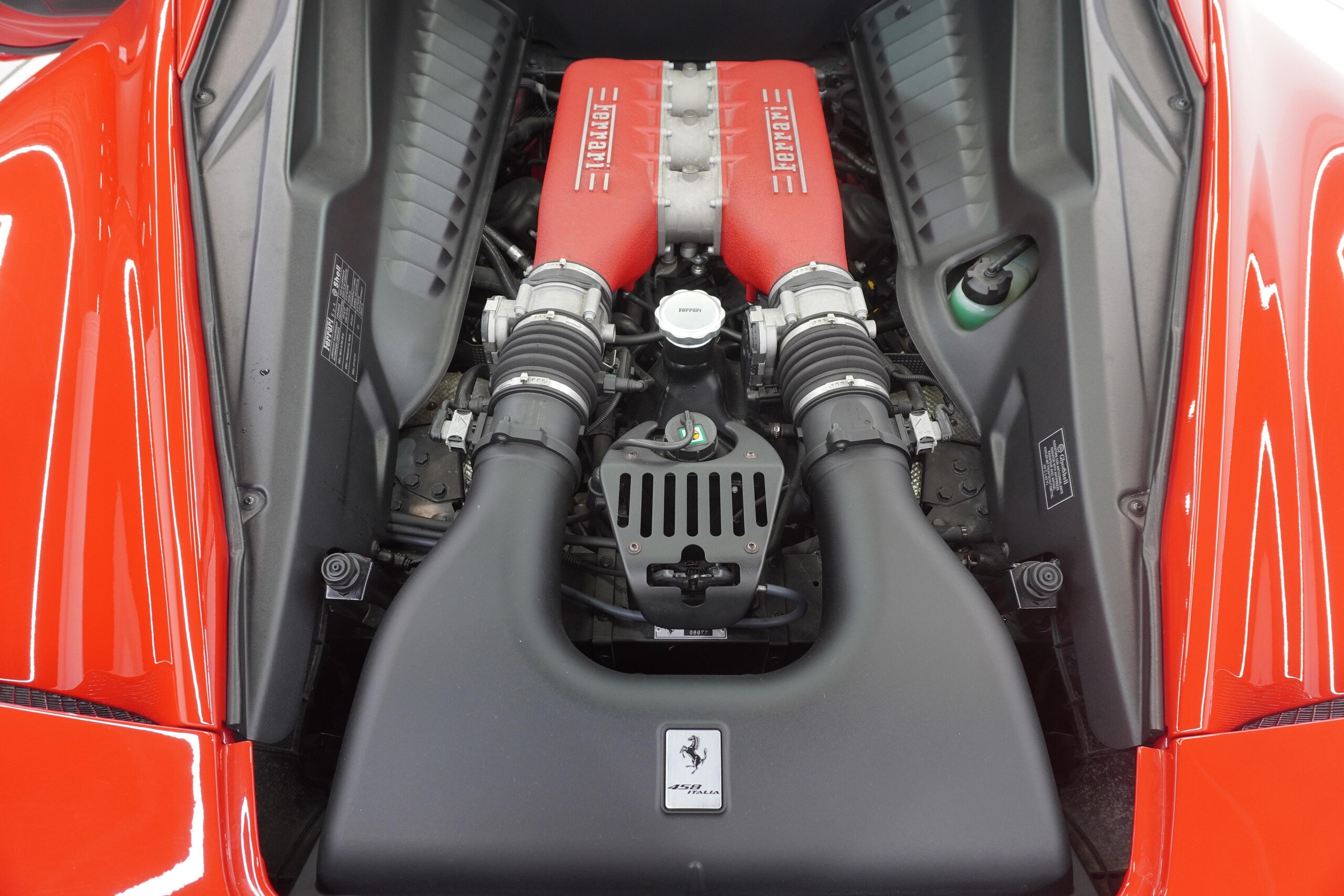 2013 Ferrari 458 Italia F1 DCT — Photo 21 / 22