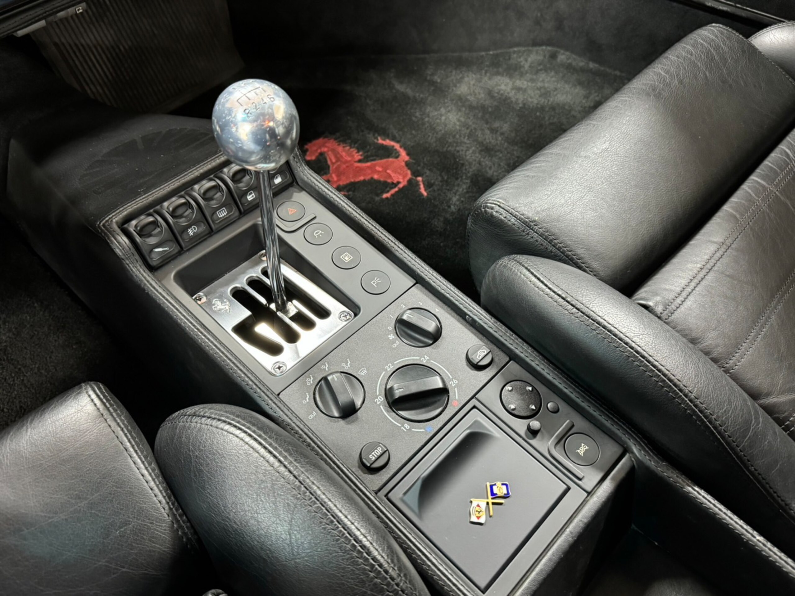 1995 Ferrari F355 Berlinetta — Photo 13 / 17