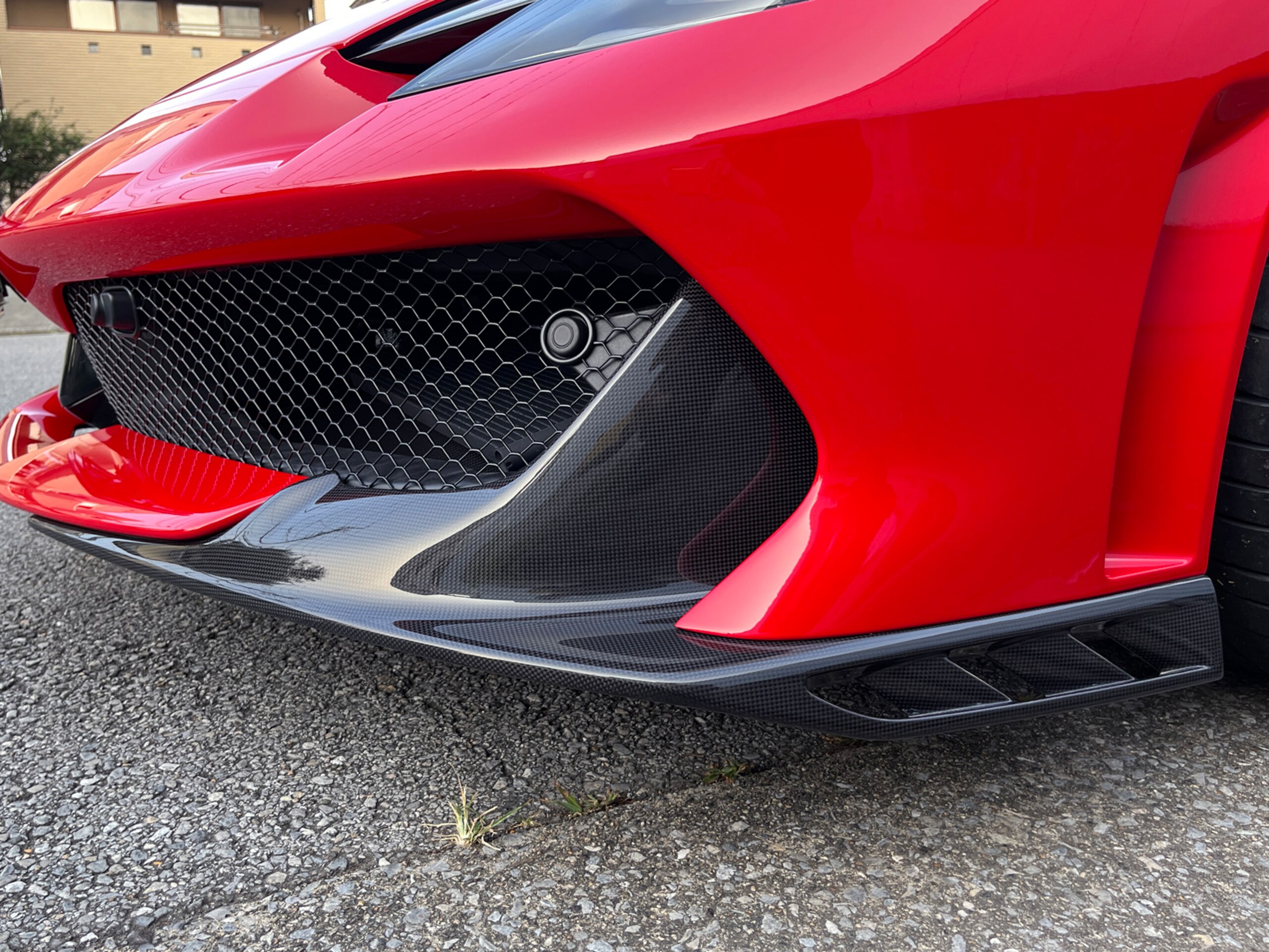 2026 Ferrari 296 Speciale — Photo 13 / 28