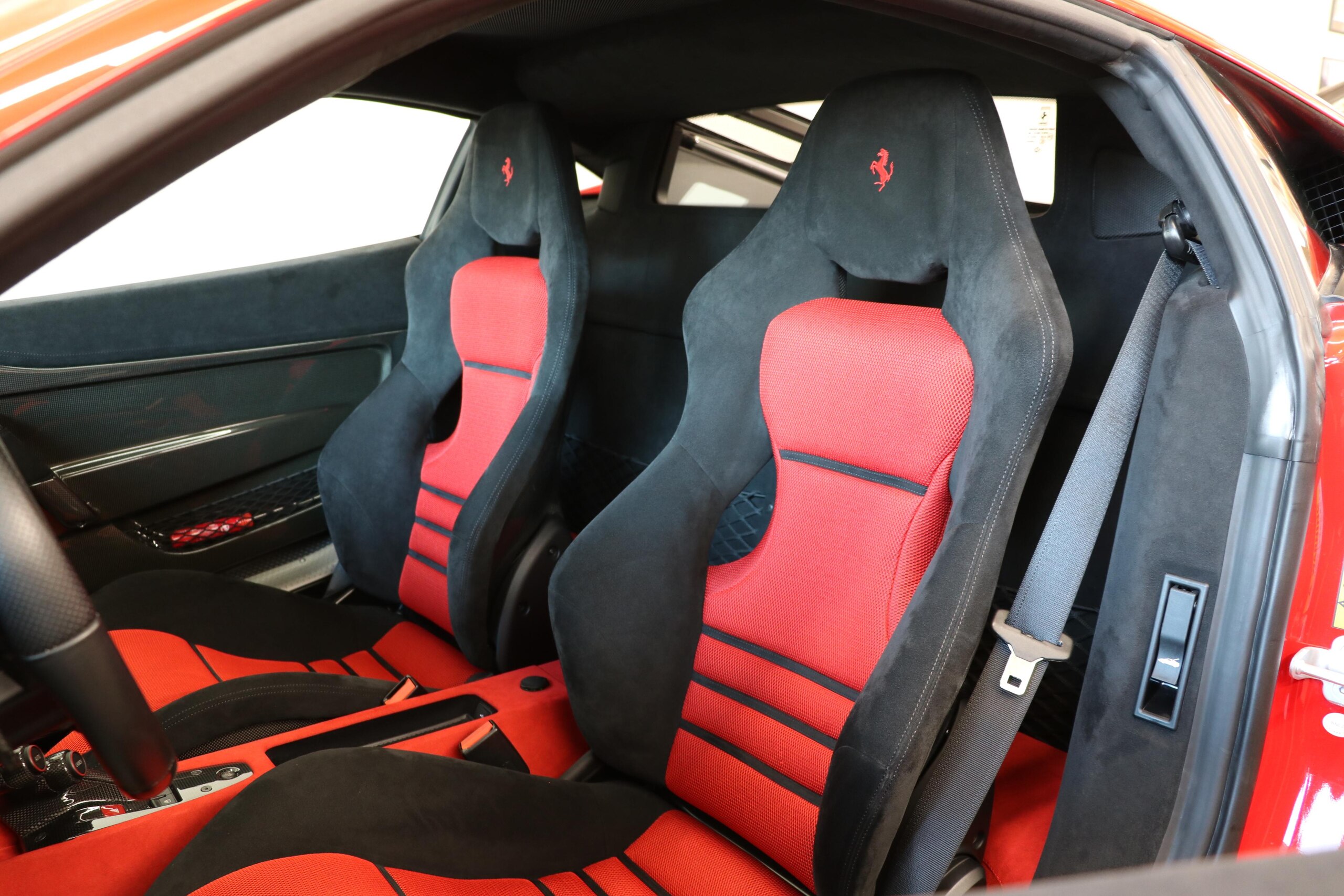 2015 Ferrari 458 Speciale — Photo 6 / 19