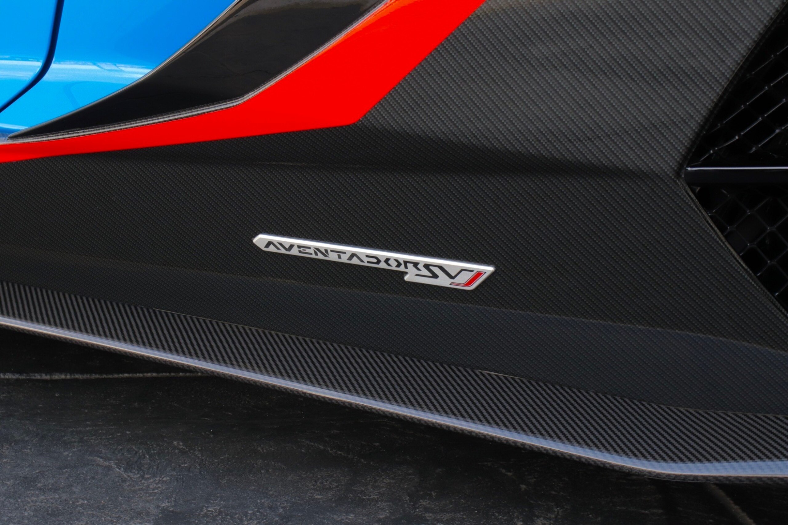 2020 Lamborghini Aventador SV — Photo 8 / 23