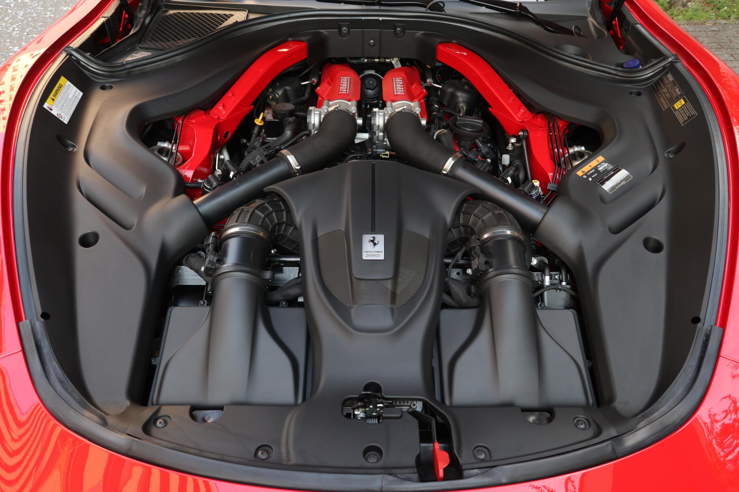 2021 Ferrari Roma — Photo 18 / 20