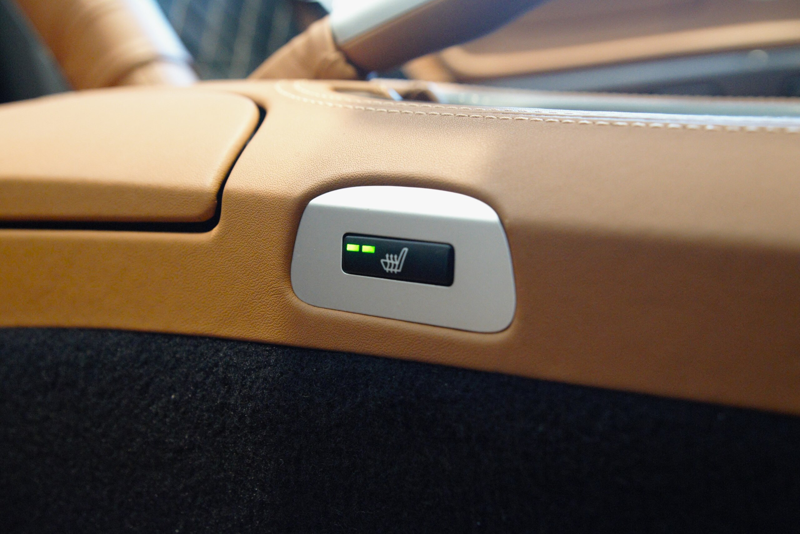 2000 BMW Z8 — Photo 9 / 18