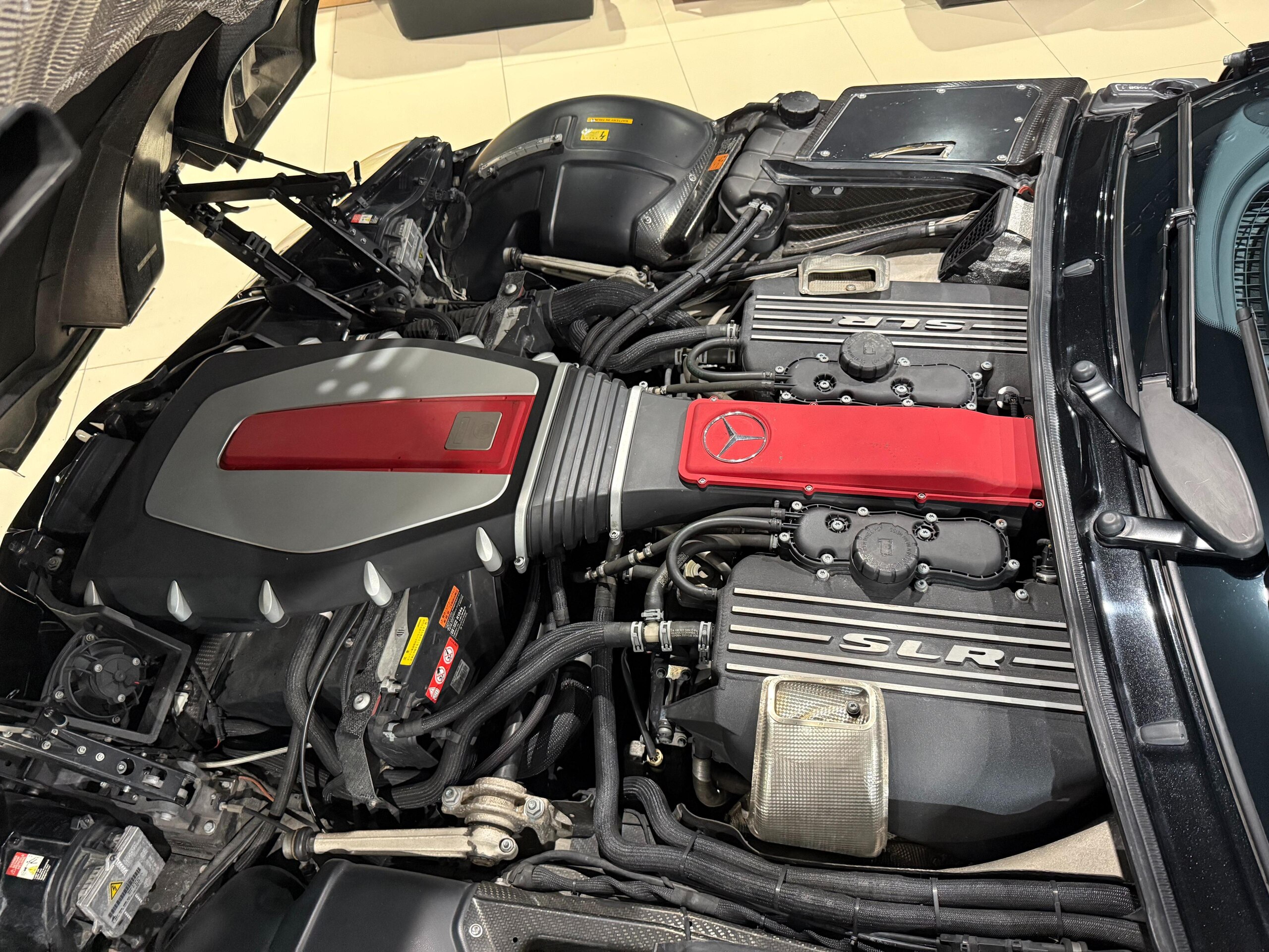 2005 Mercedes Benz SLR McLaren — Photo 17 / 18