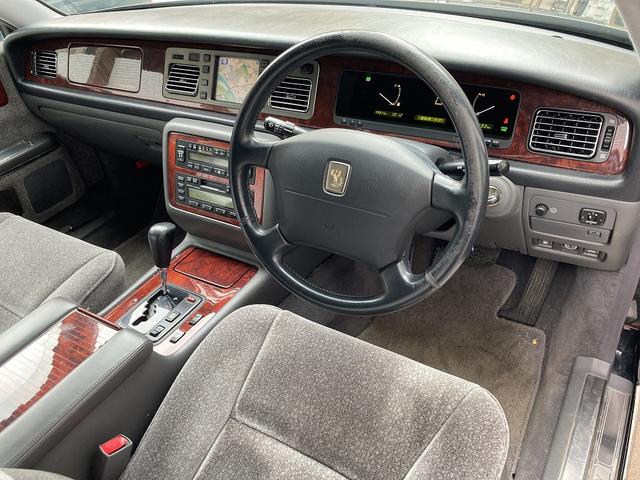 1999 Toyota Century — Photo 8 / 19