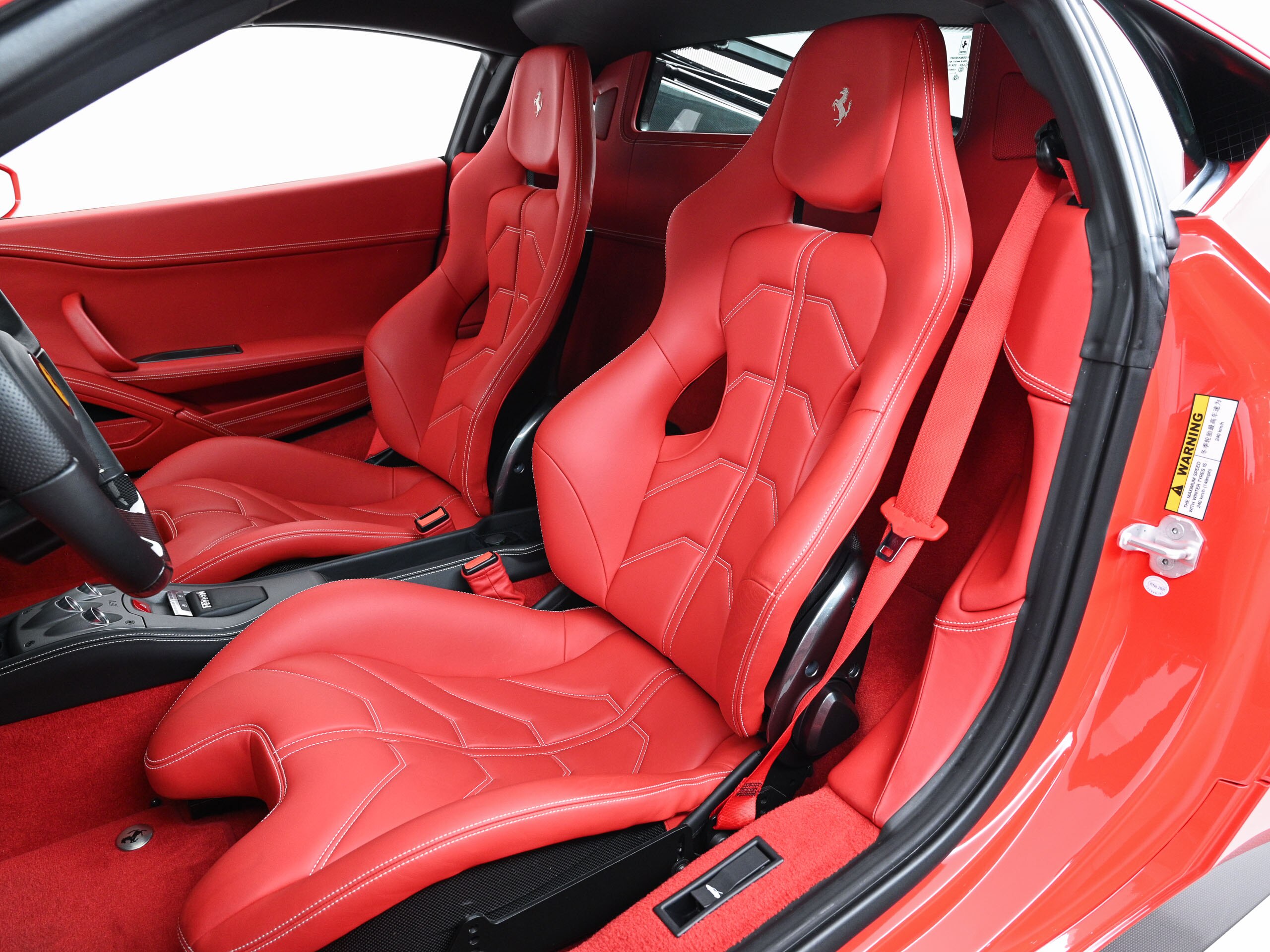 2014 Ferrari 458 Italia F1 DCT — Photo 9 / 20