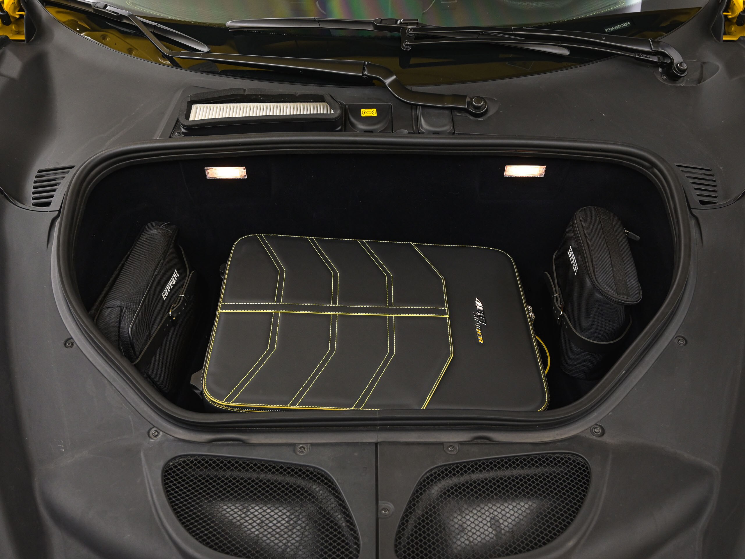 2015 Ferrari 458 Speciale — Photo 15 / 15
