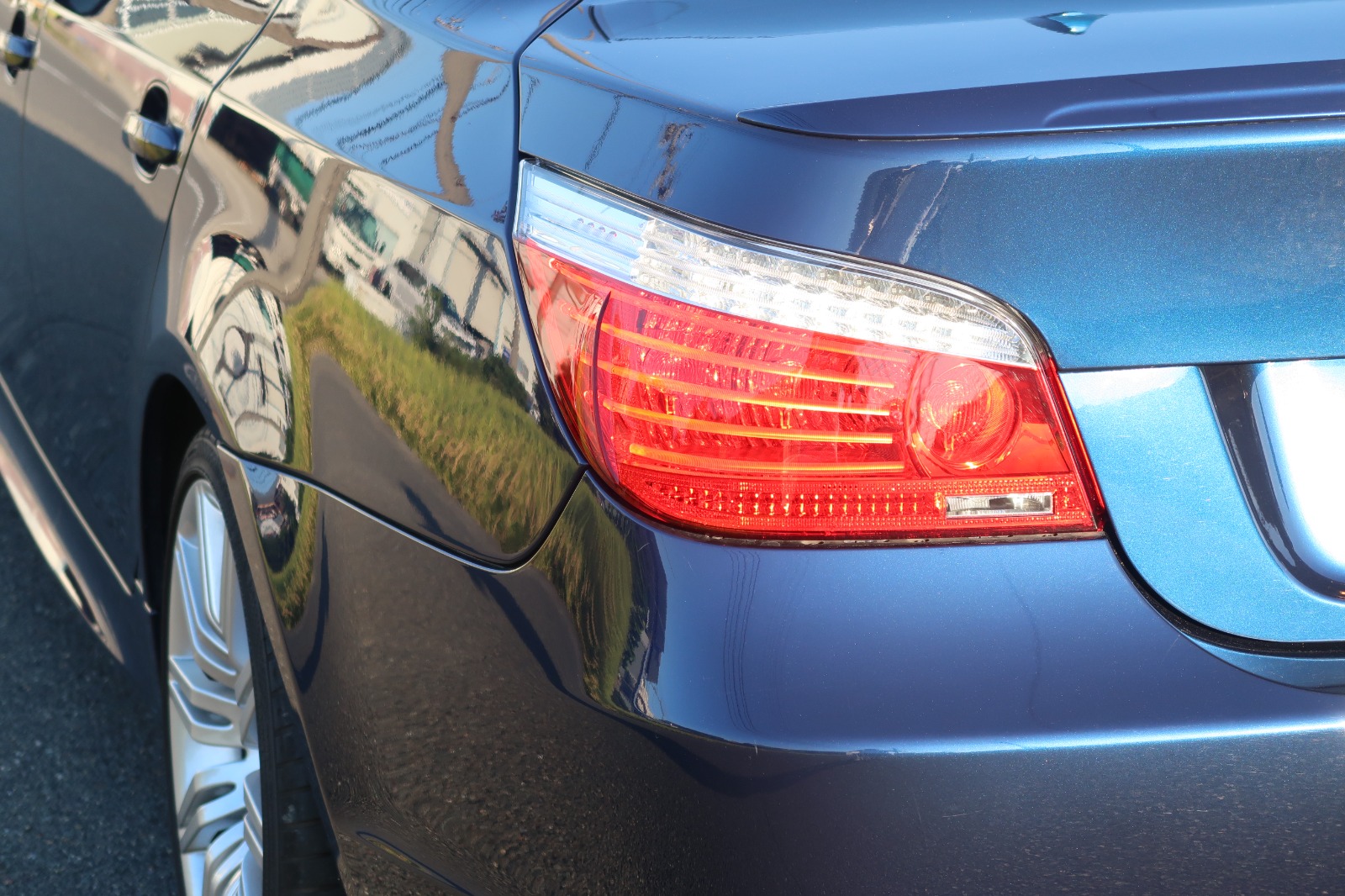 2008 BMW 525i M Sport — Photo 19 / 27