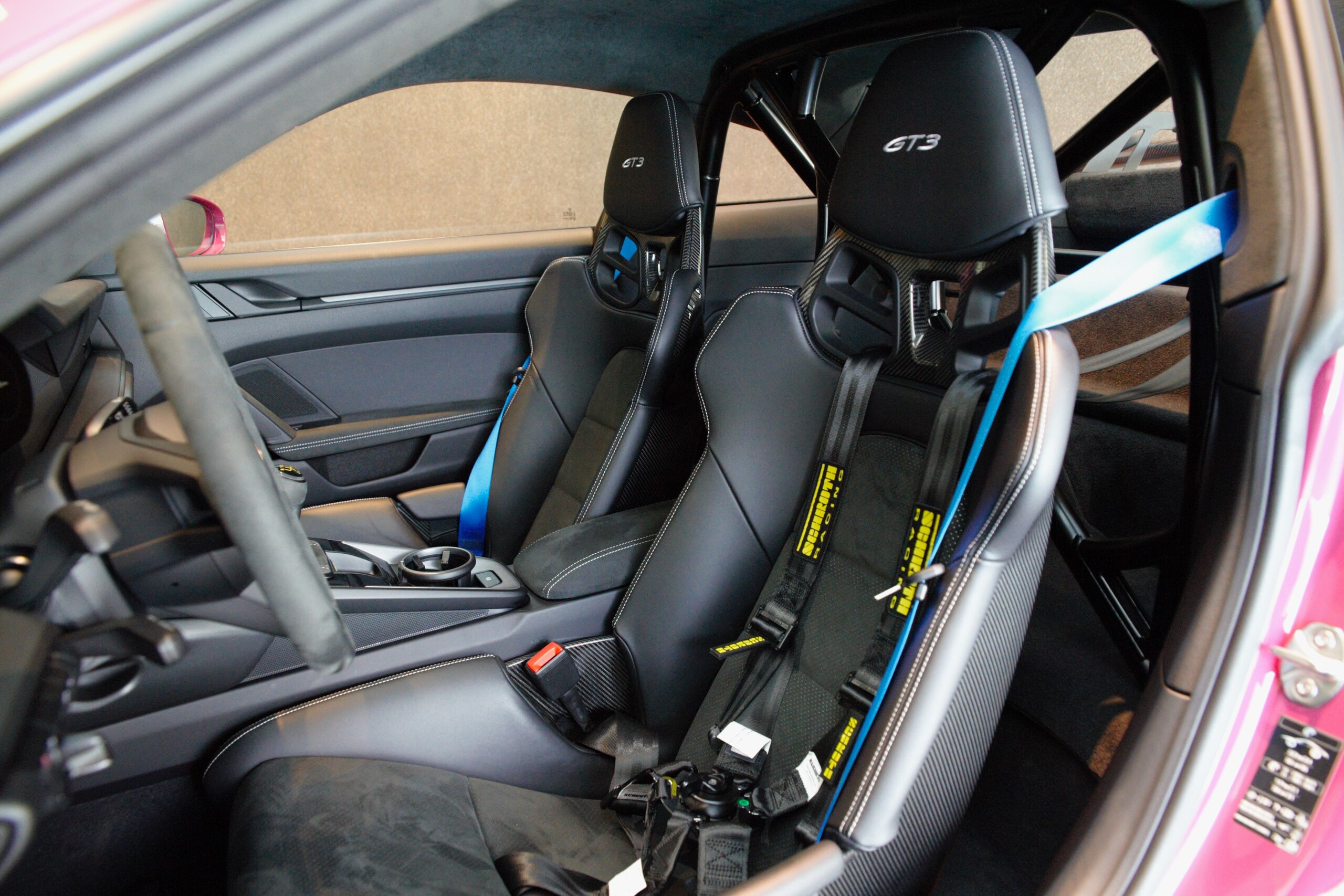 2024 Porsche 911 GT3 — Photo 7 / 16