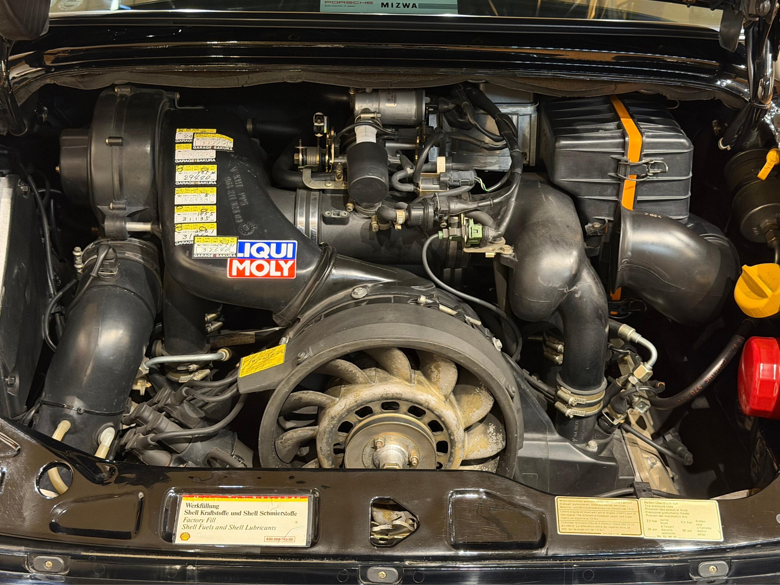 1992 Porsche 911 Carrera RS — Photo 15 / 15