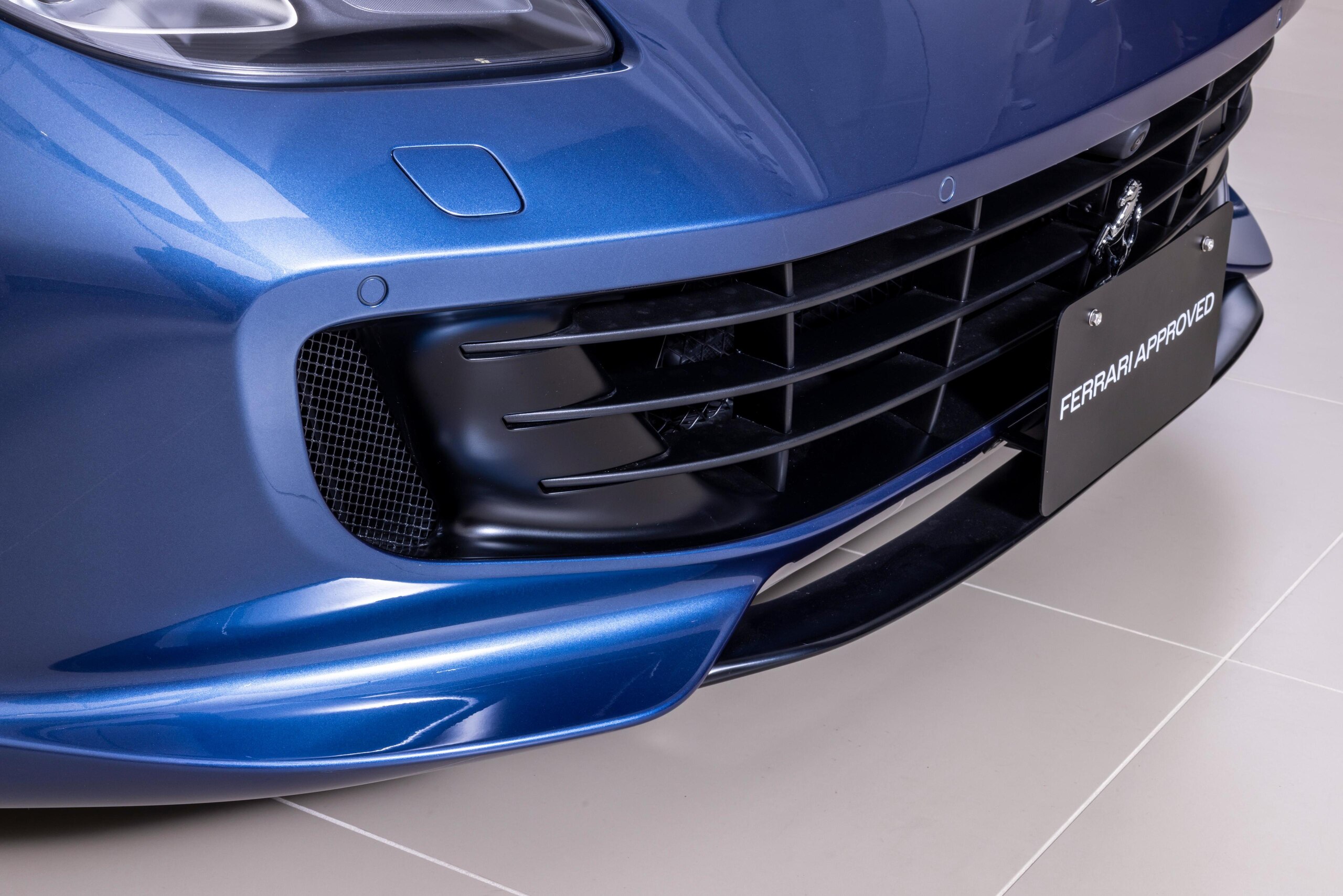 2020 Ferrari GTC4Lusso — Photo 7 / 21