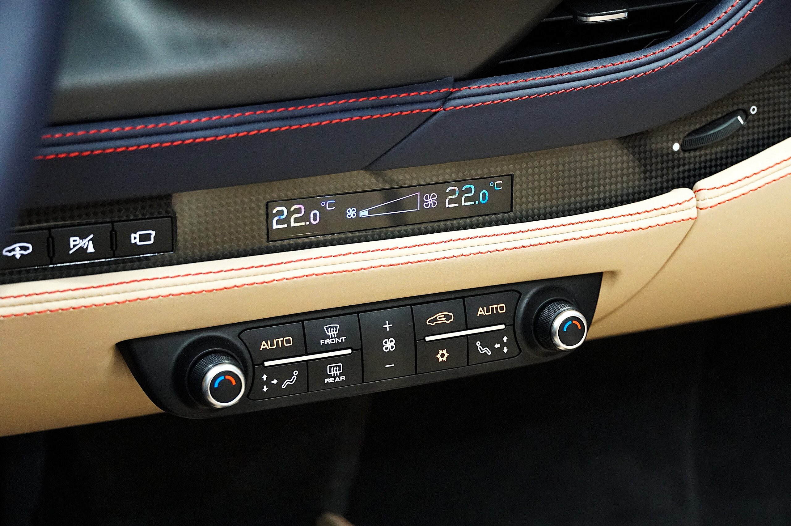 2022 Ferrari F8 Spider — Photo 24 / 52