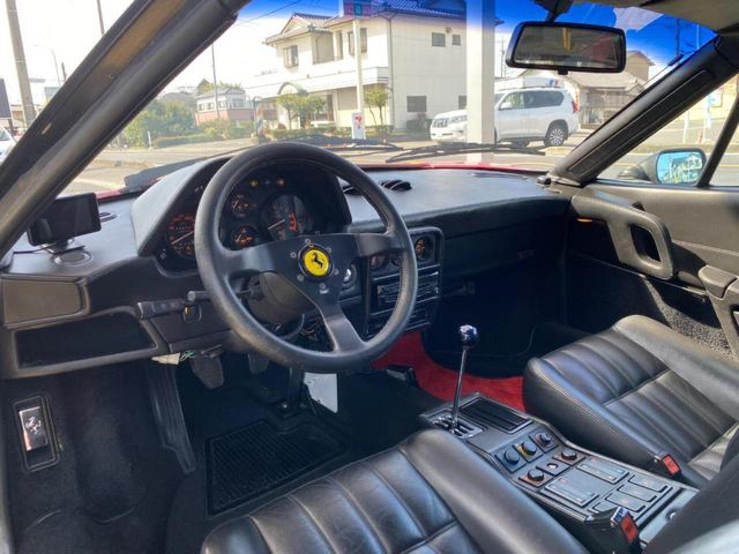1989 Ferrari 328GTS — Photo 8 / 24