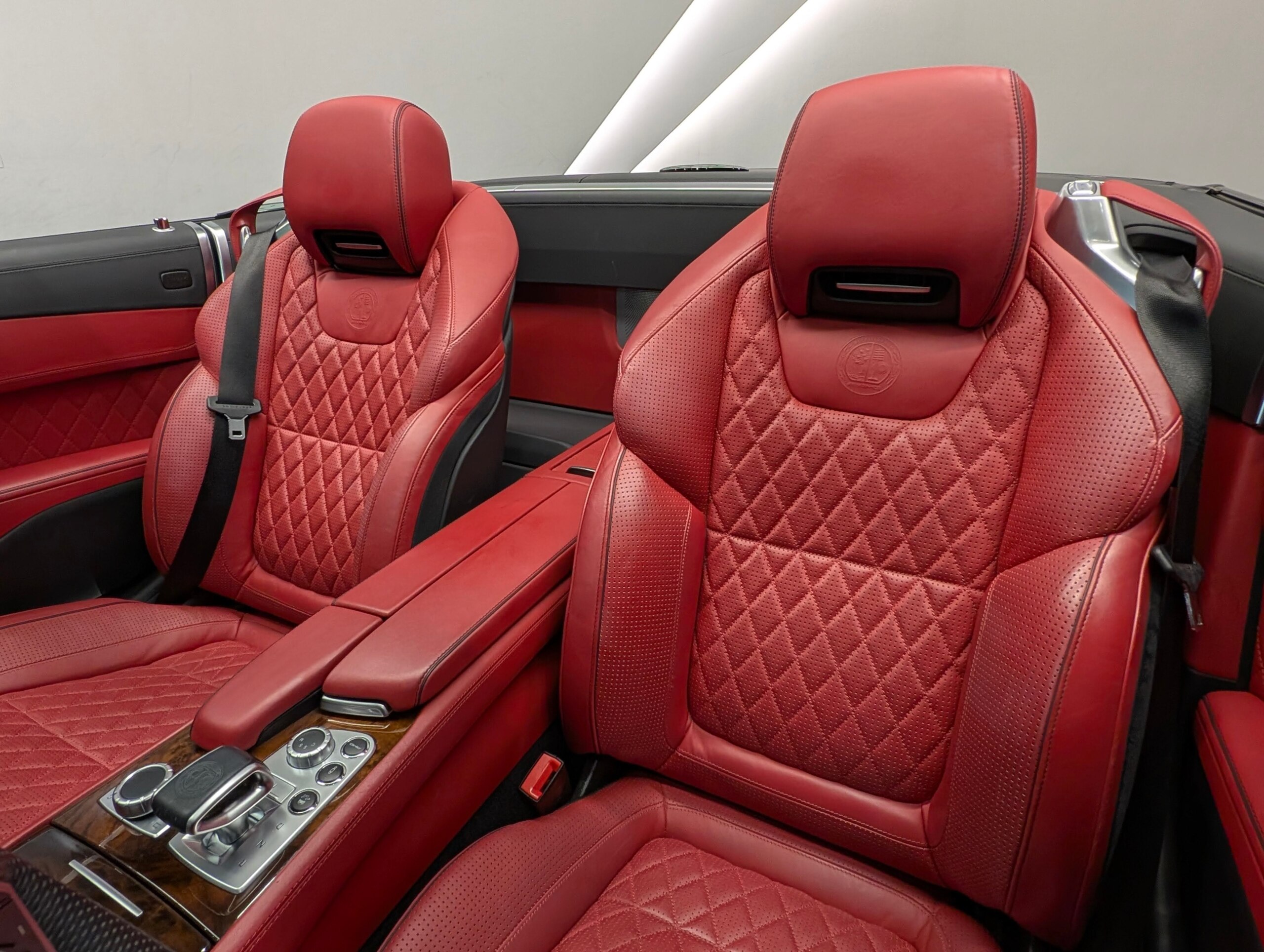 2015 Mercedes Benz SL65 AMG — Photo 12 / 24