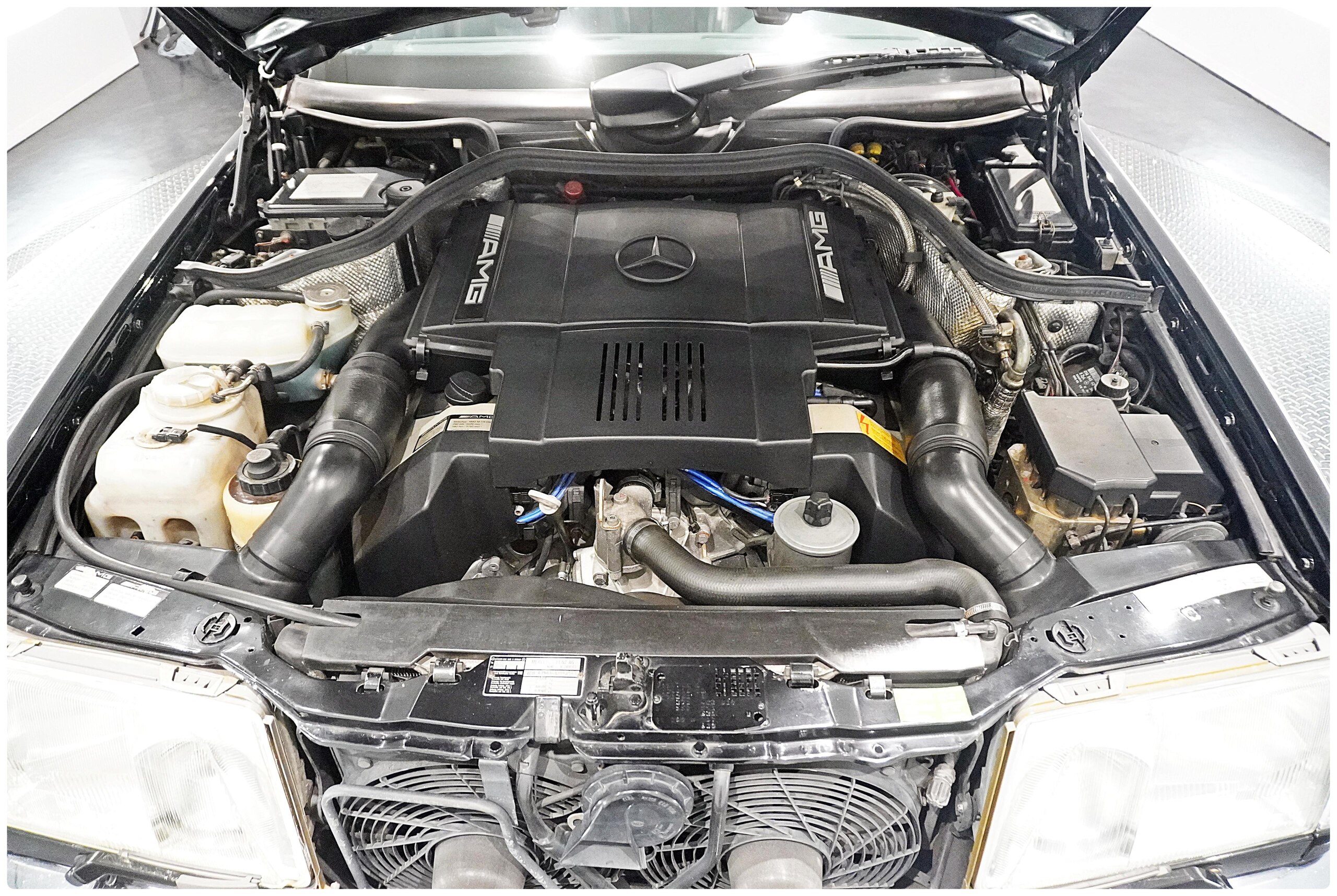 1995 Mercedes Benz E60 AMG — Photo 22 / 23