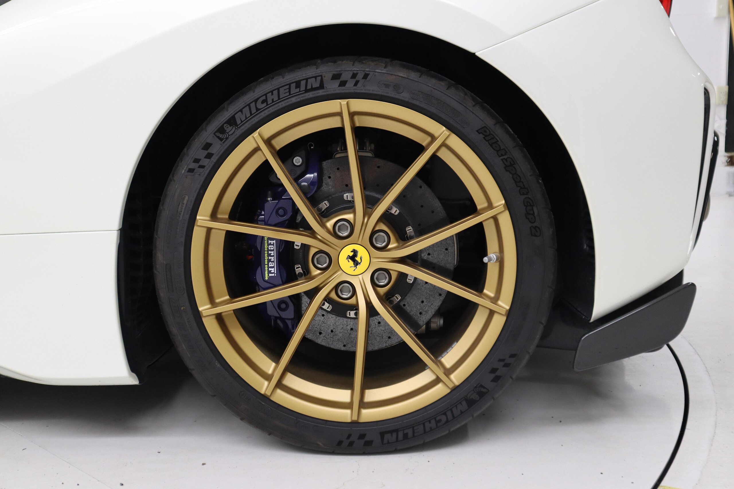 2019 Ferrari 488 Pista — Photo 15 / 18