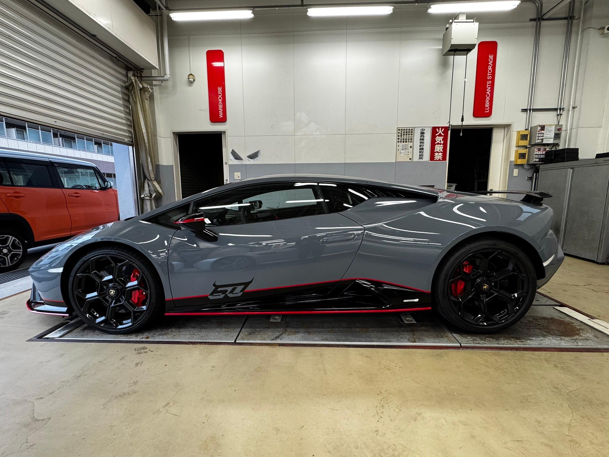 2023 Lamborghini Huracán Tecnica 60th Anniversary Edition — Photo 7 / 15