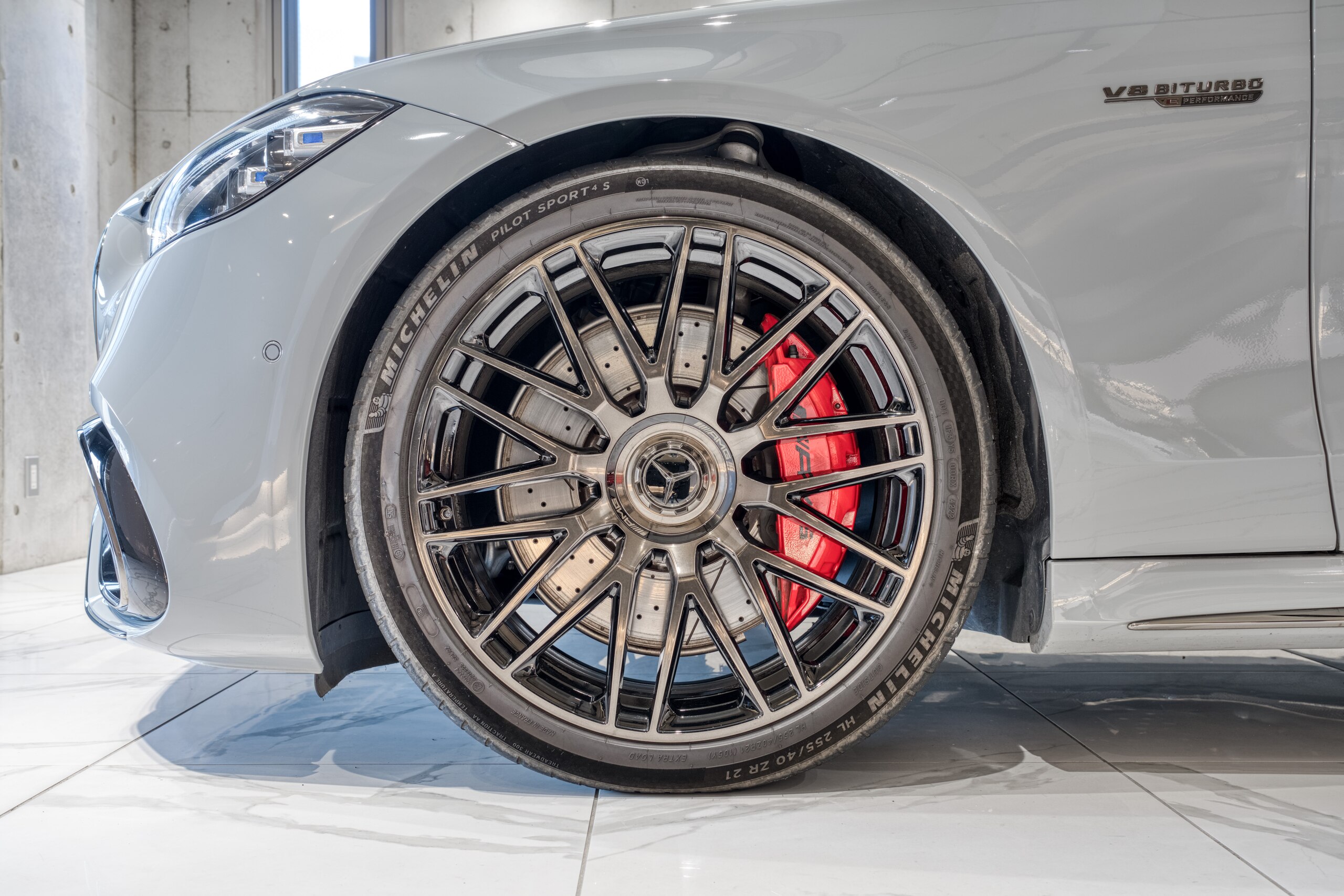 2024 Mercedes Benz AMG S63 E Performance — Photo 22 / 26