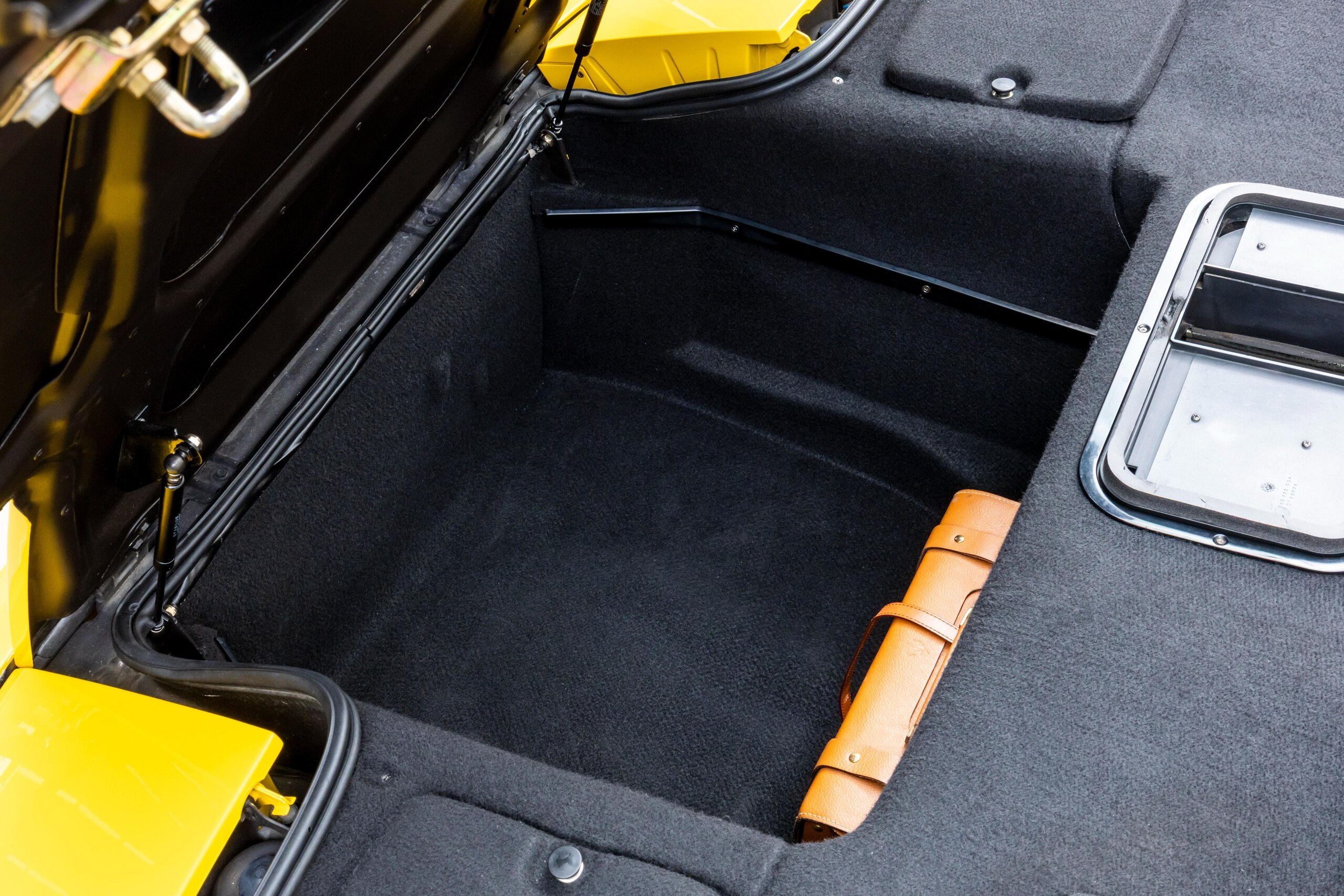1996 Ferrari F355 Spider — Photo 21 / 21