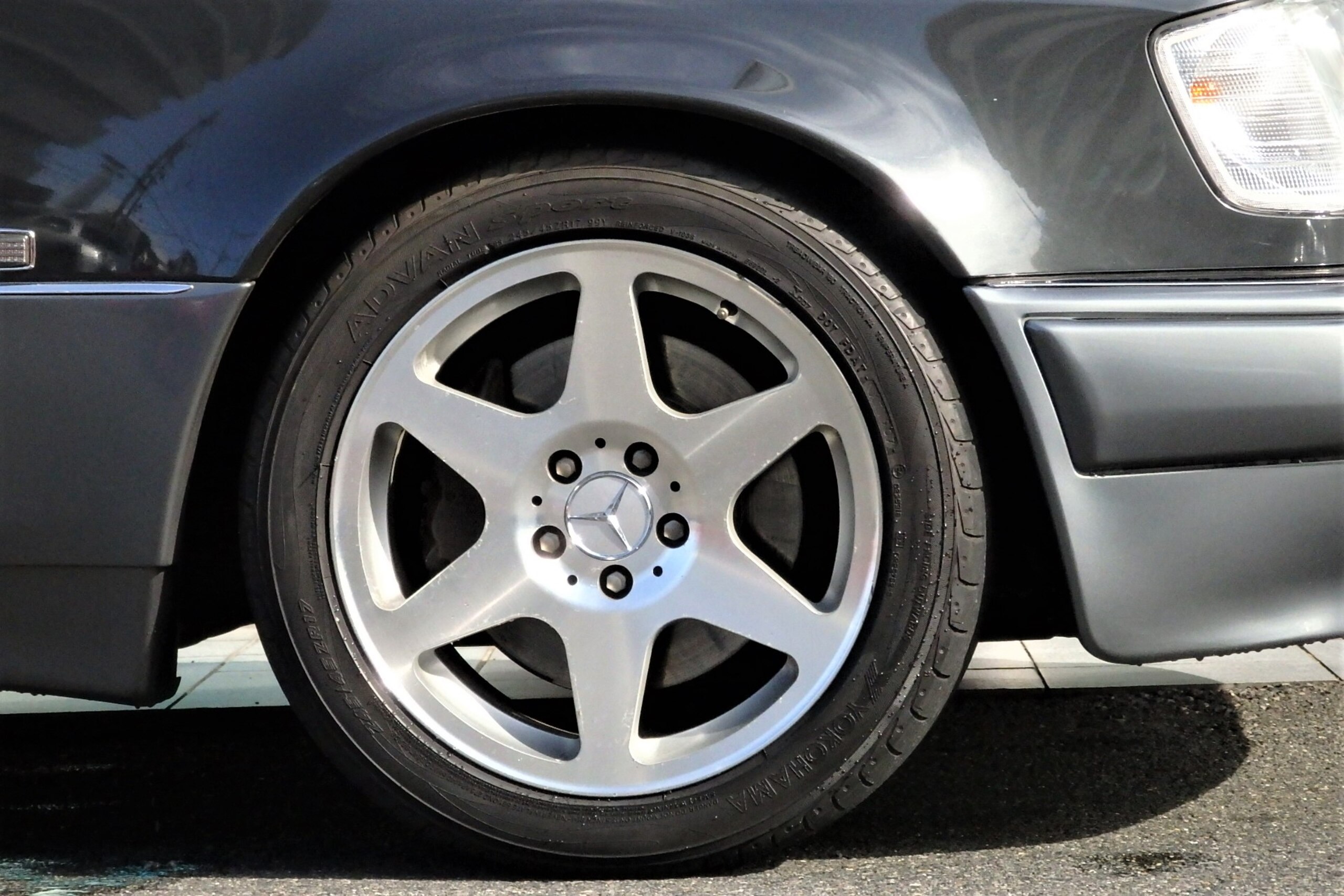 1993 Mercedes Benz E500 — Photo 19 / 21