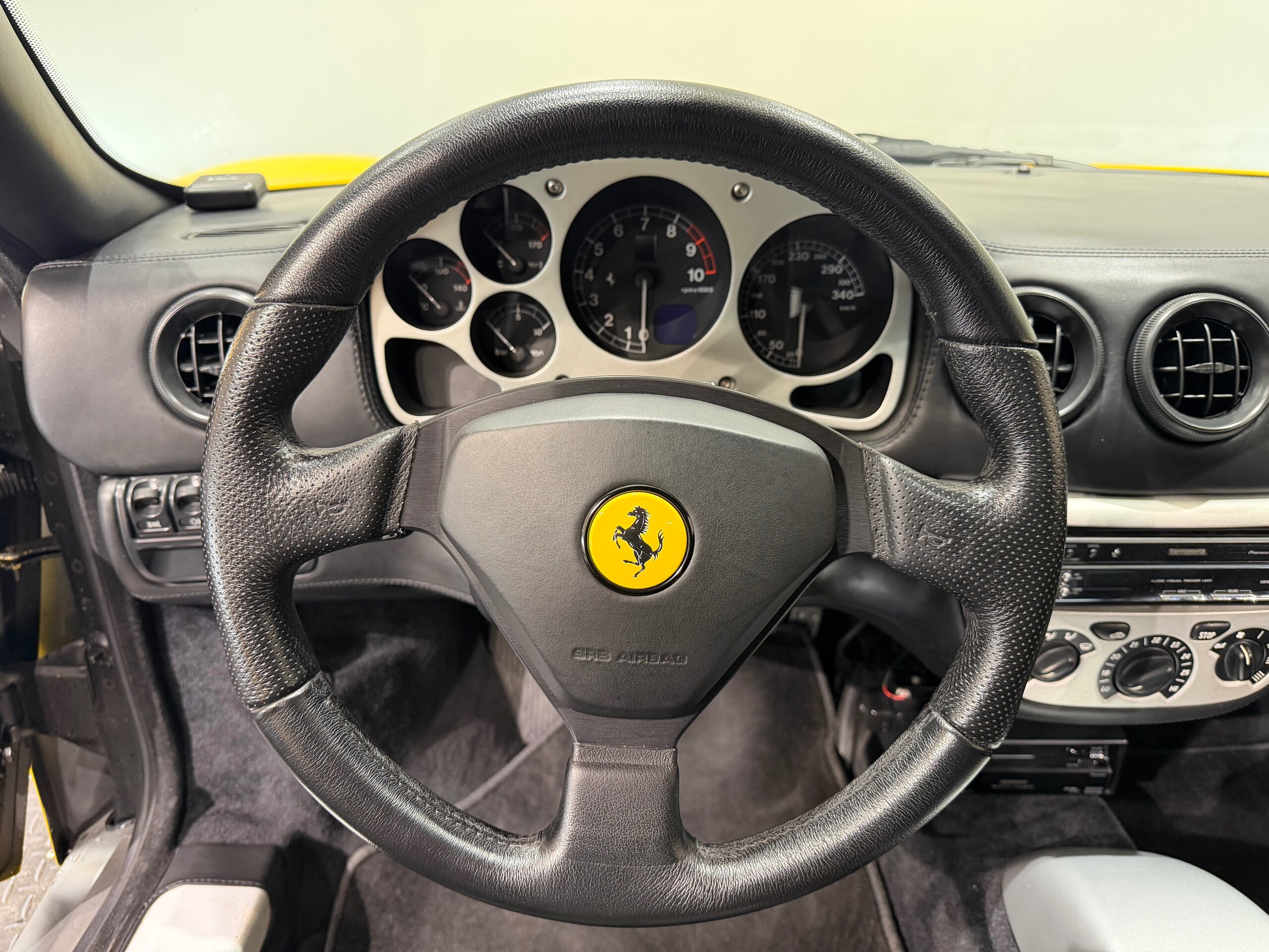 2002 Ferrari 360 Modena — Photo 9 / 17