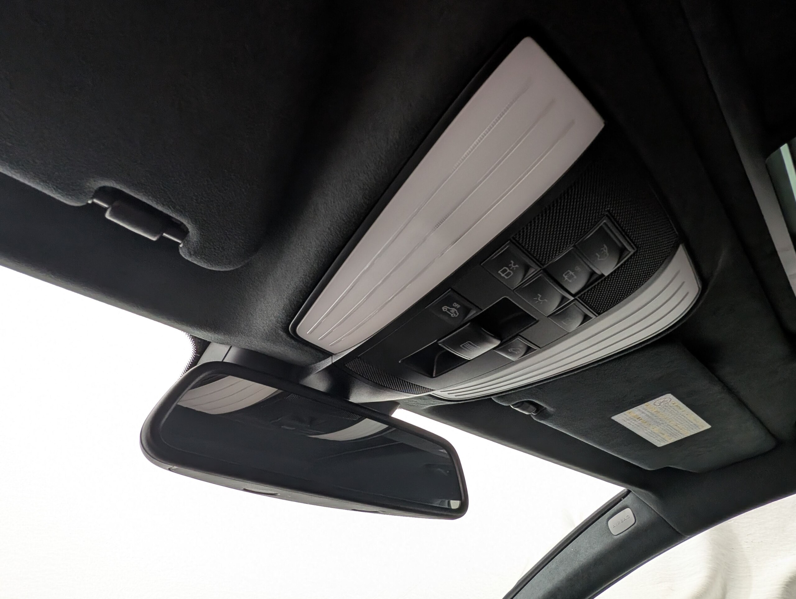 2012 Mercedes Benz CLS63 AMG — Photo 26 / 38
