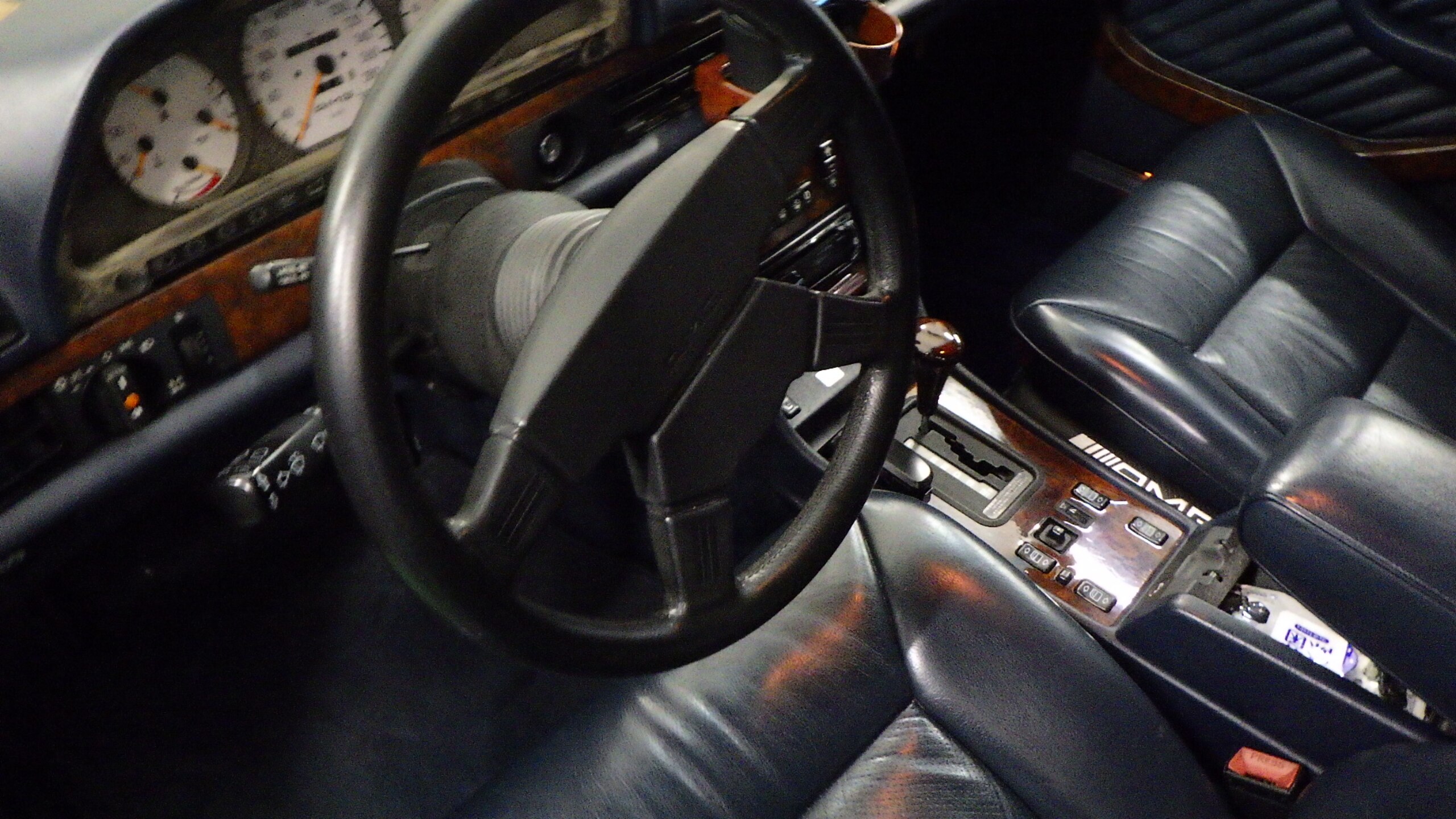 1990 Mercedes Benz 560SEL 6.0 AMG — Photo 9 / 17