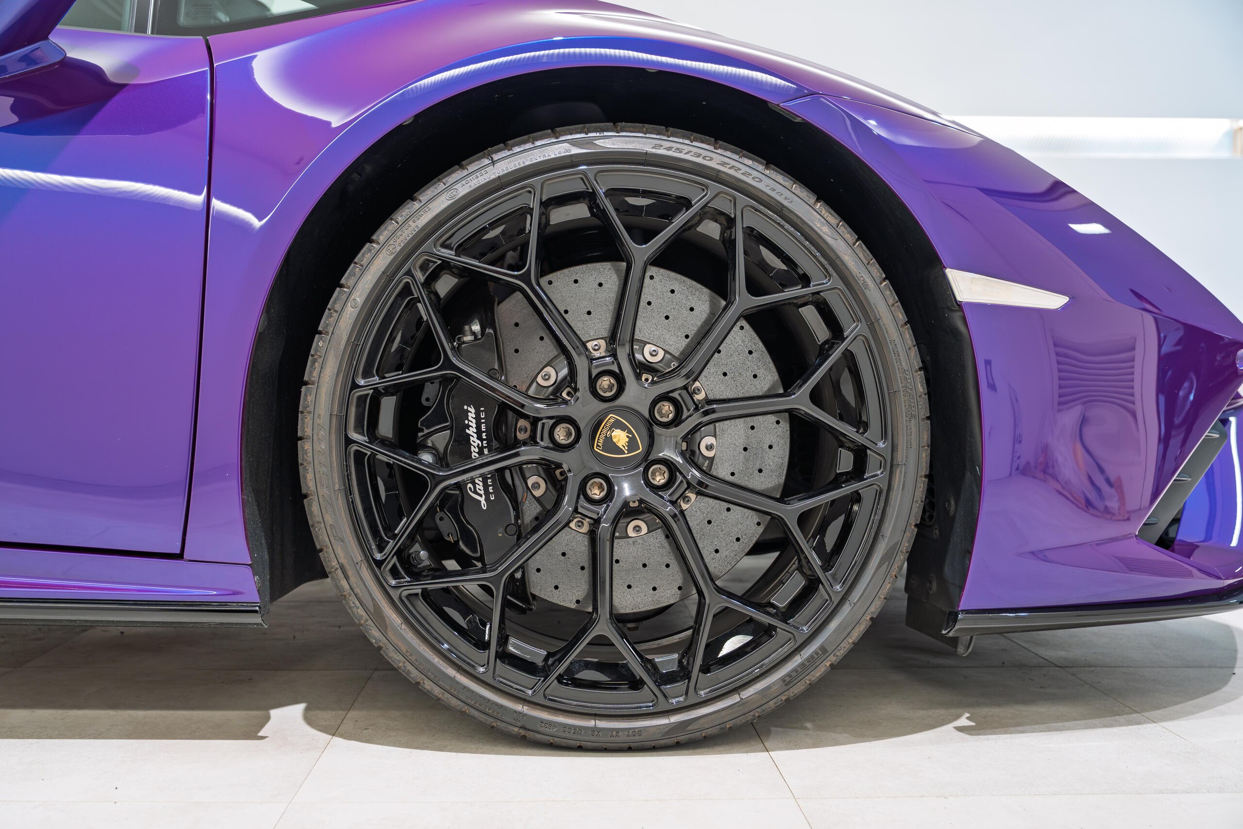 2021 Lamborghini Huracán EVO Spyder — Photo 19 / 33