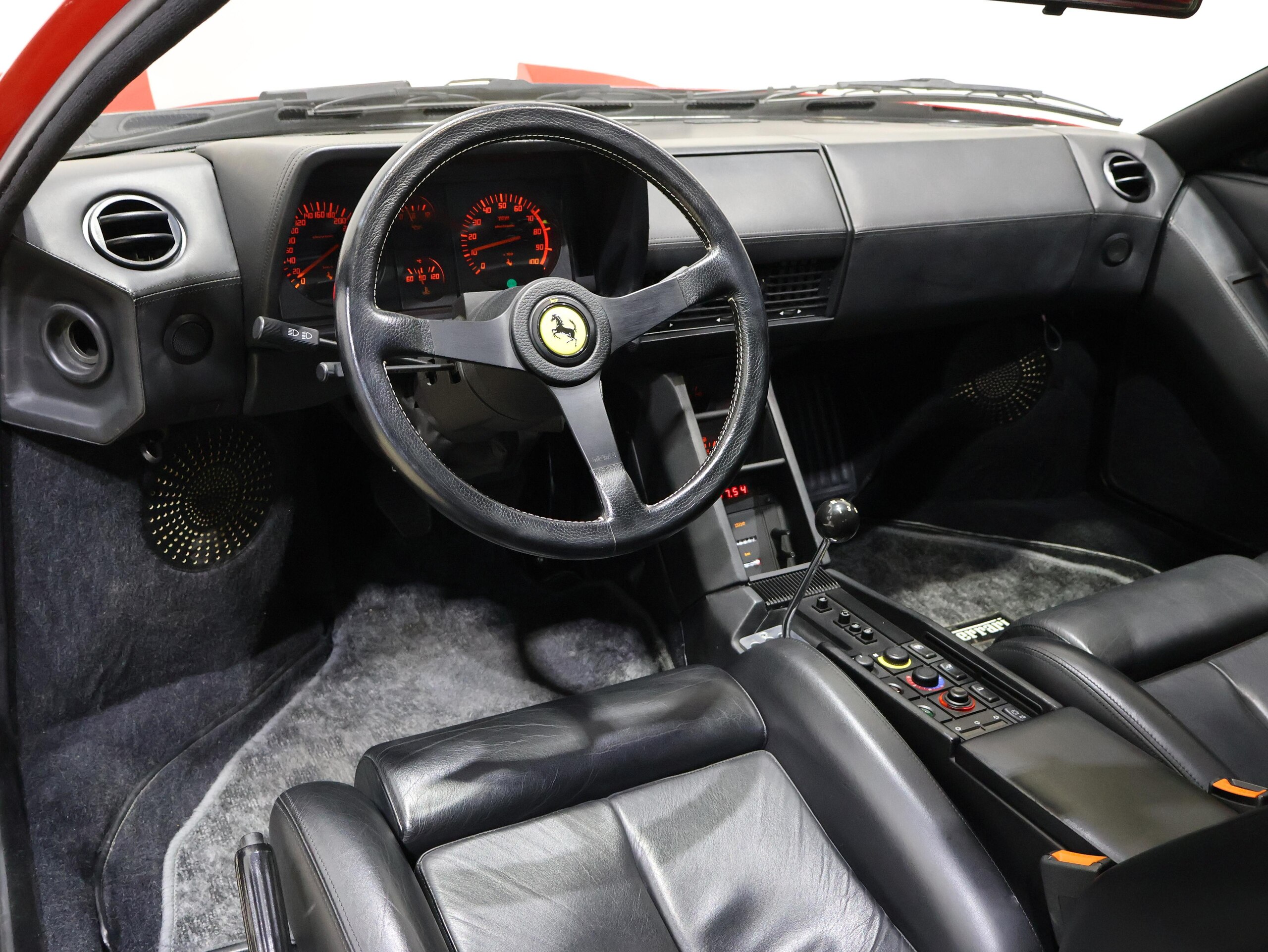 1990 Ferrari Testarossa — Photo 7 / 20