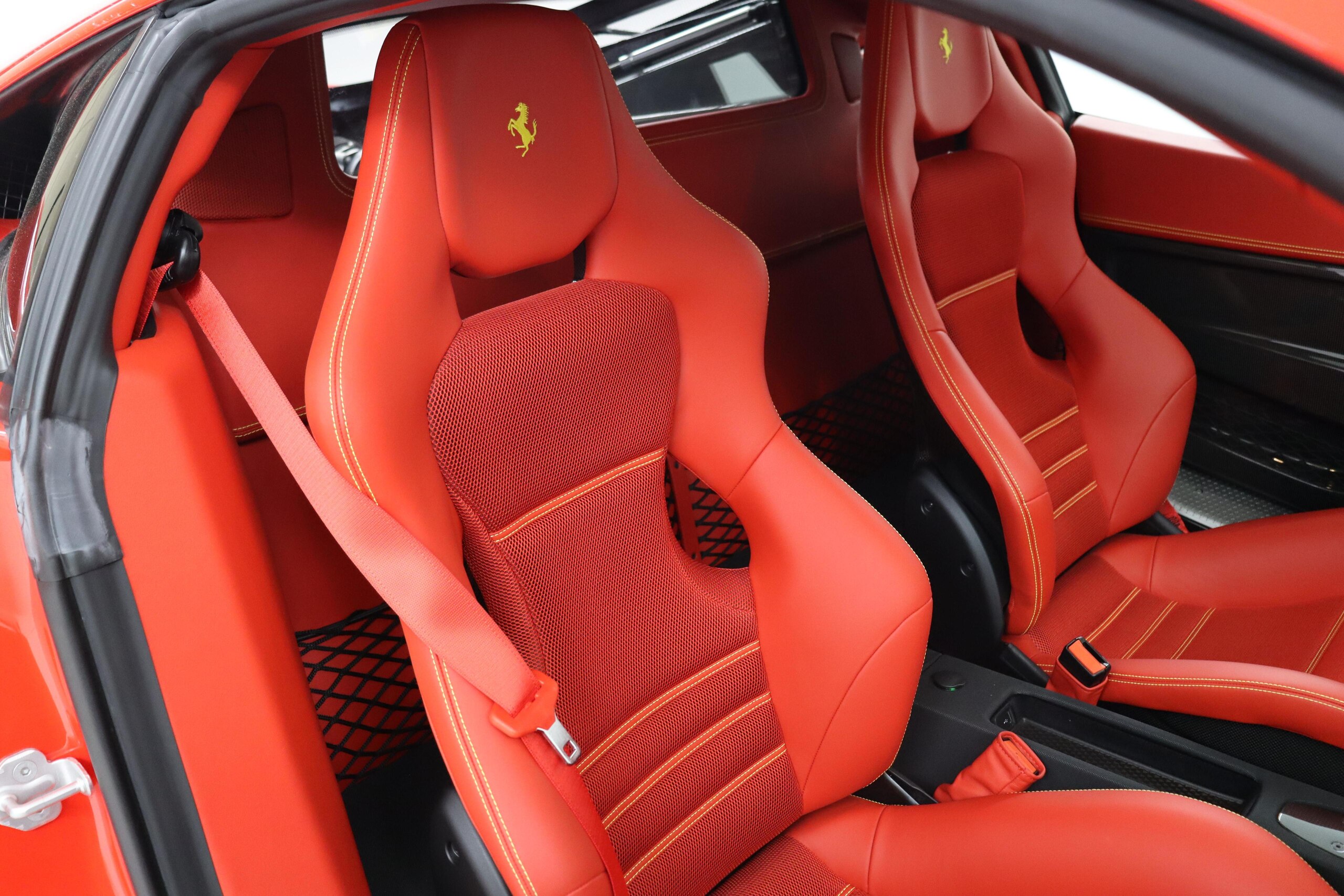 2015 Ferrari 458 Speciale — Photo 14 / 17