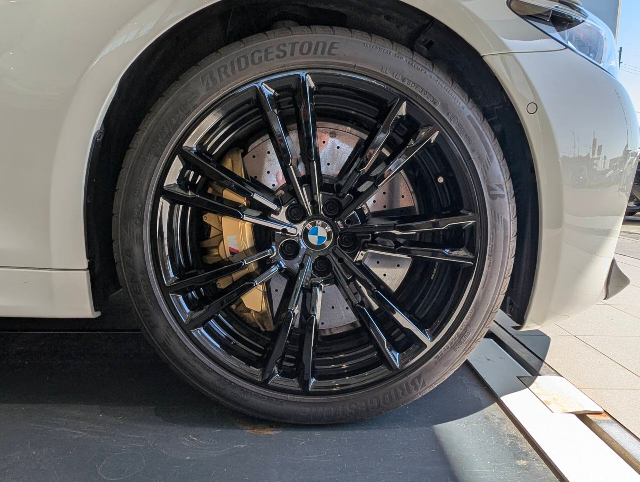 2018 BMW M5 — Photo 15 / 16