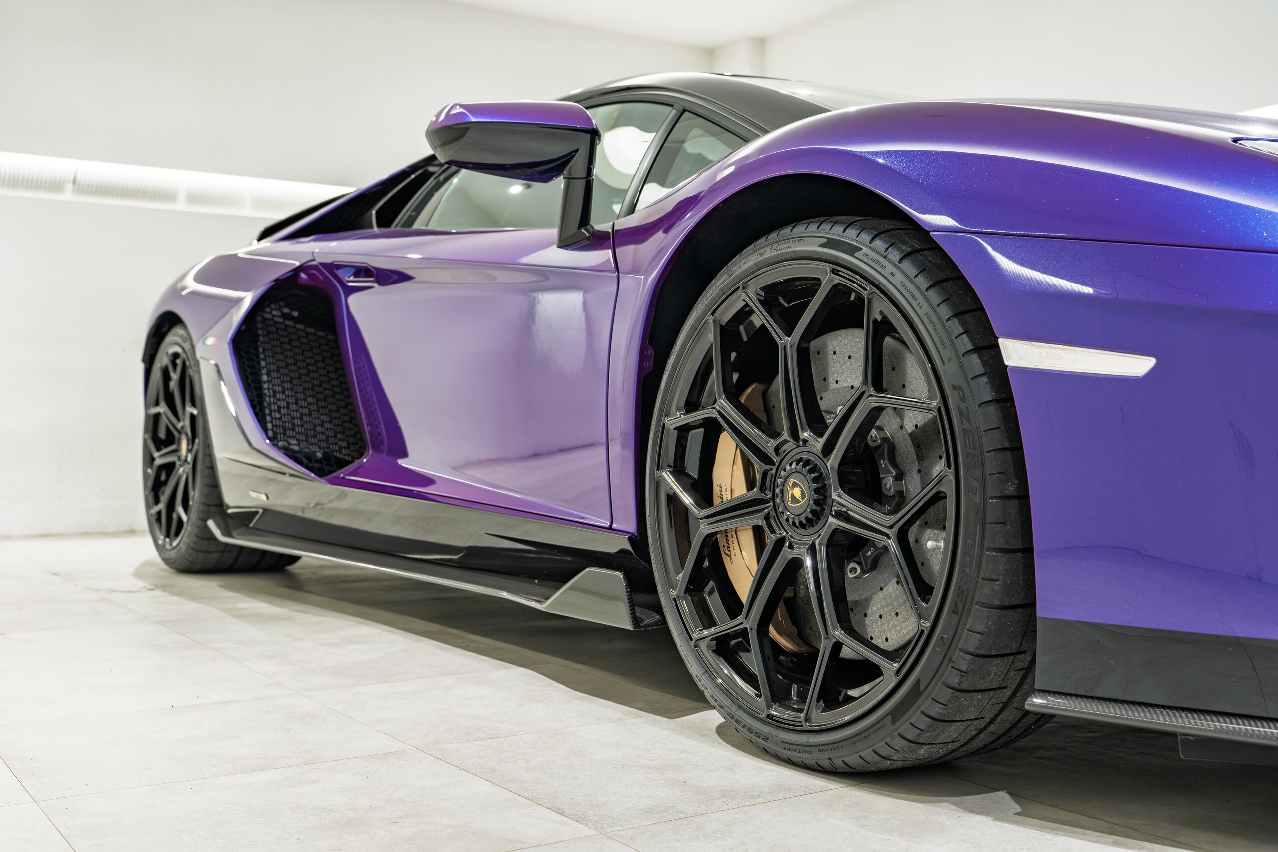 2022 Lamborghini Aventador LP780-4 Ultimae — Photo 12 / 28