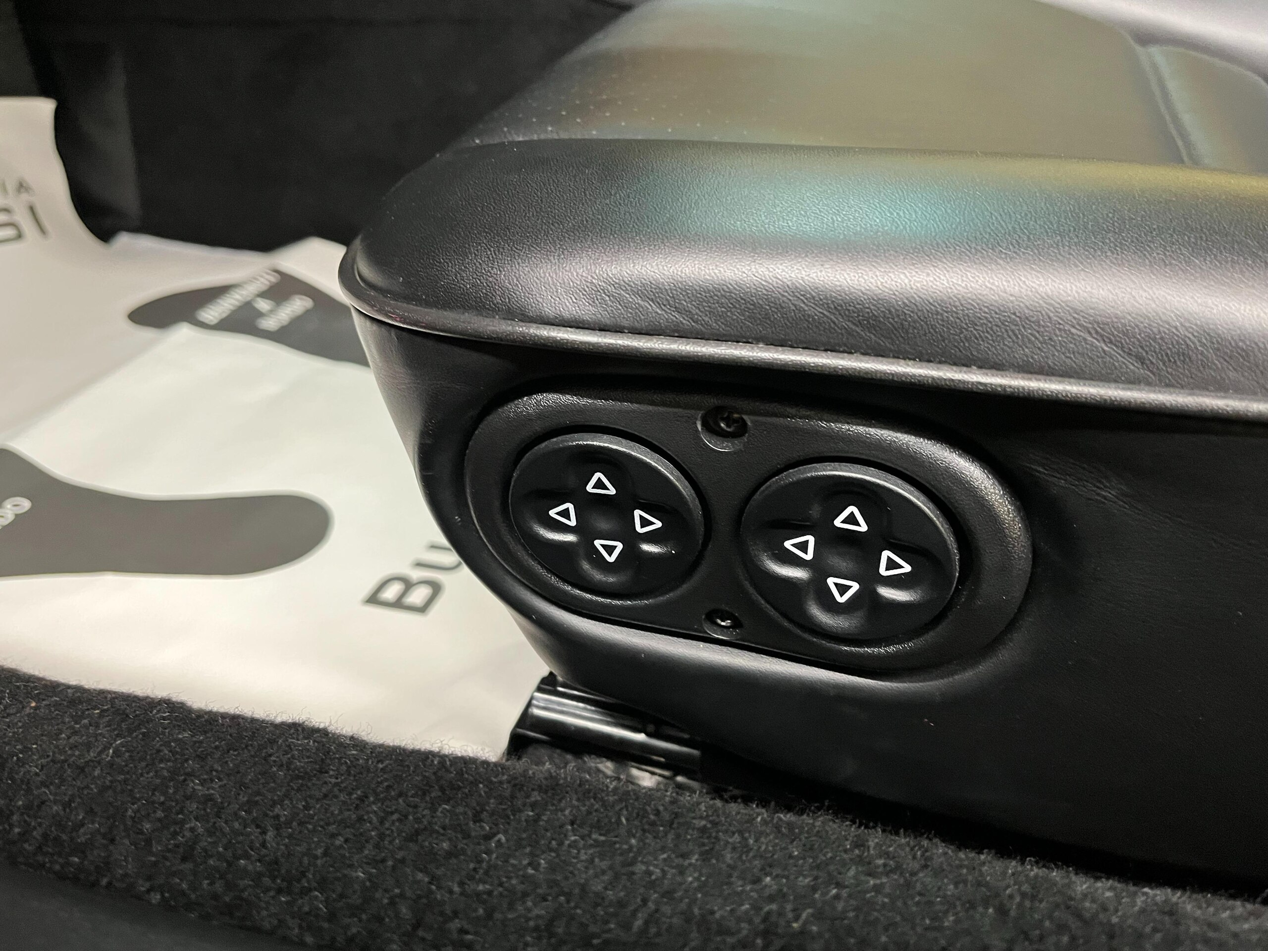 1993 Porsche 911 Turbo — Photo 10 / 20
