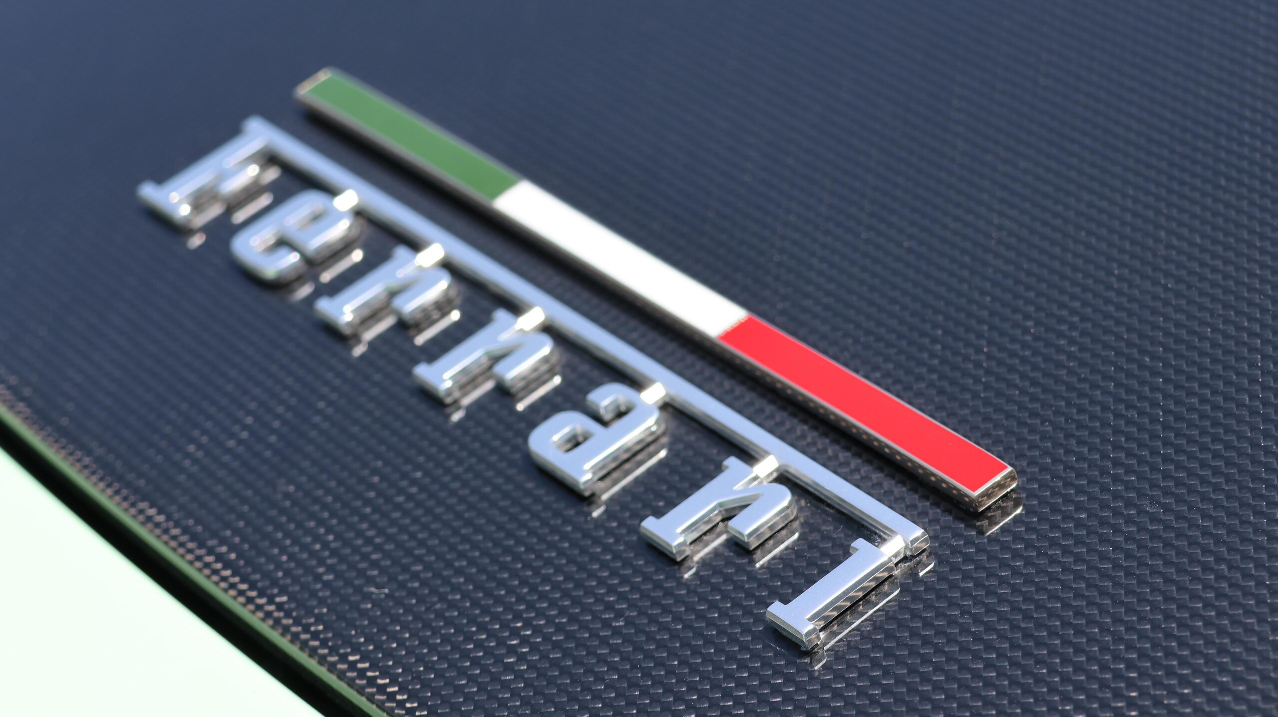 2025 Ferrari Roma — Photo 36 / 41