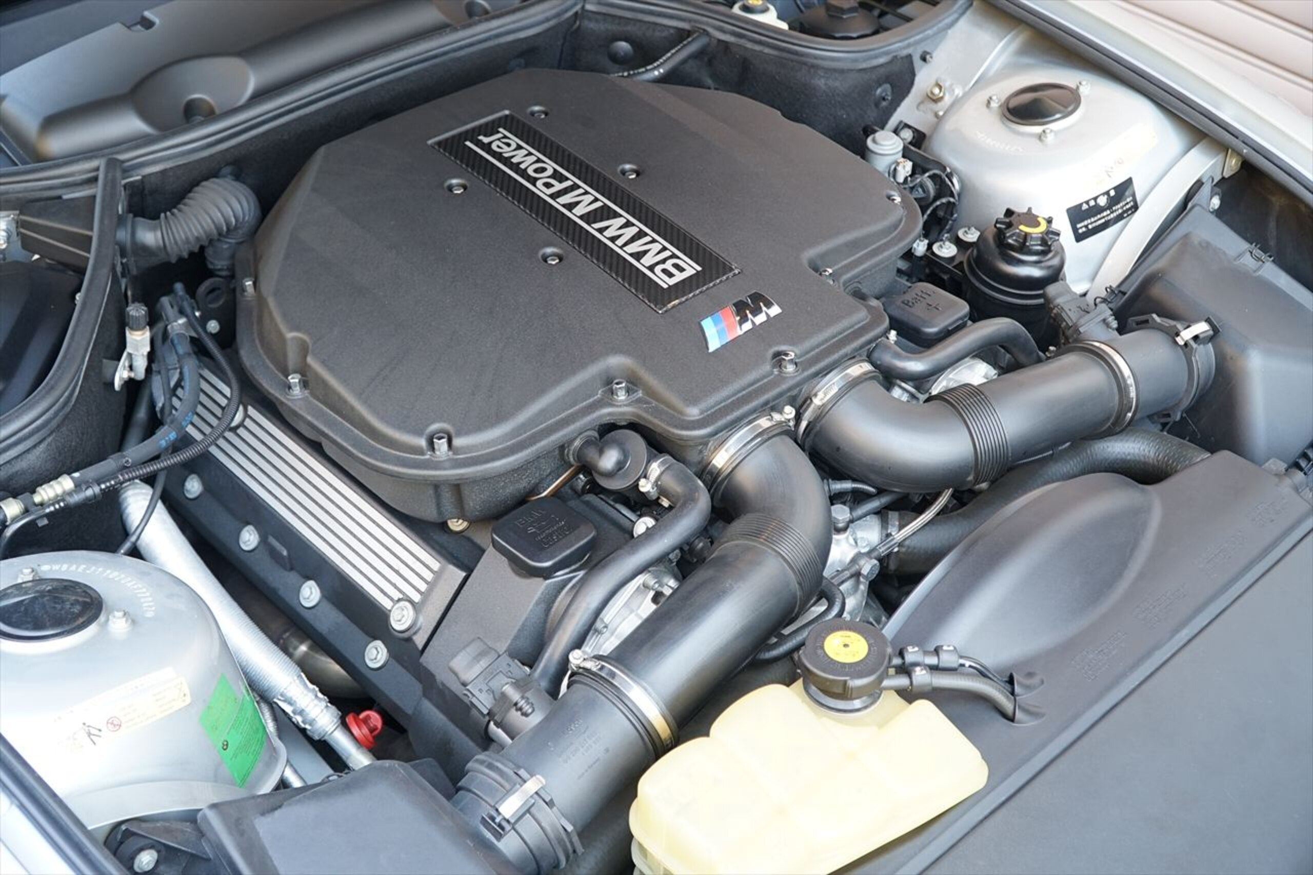 2001 BMW Z8 — Photo 21 / 22